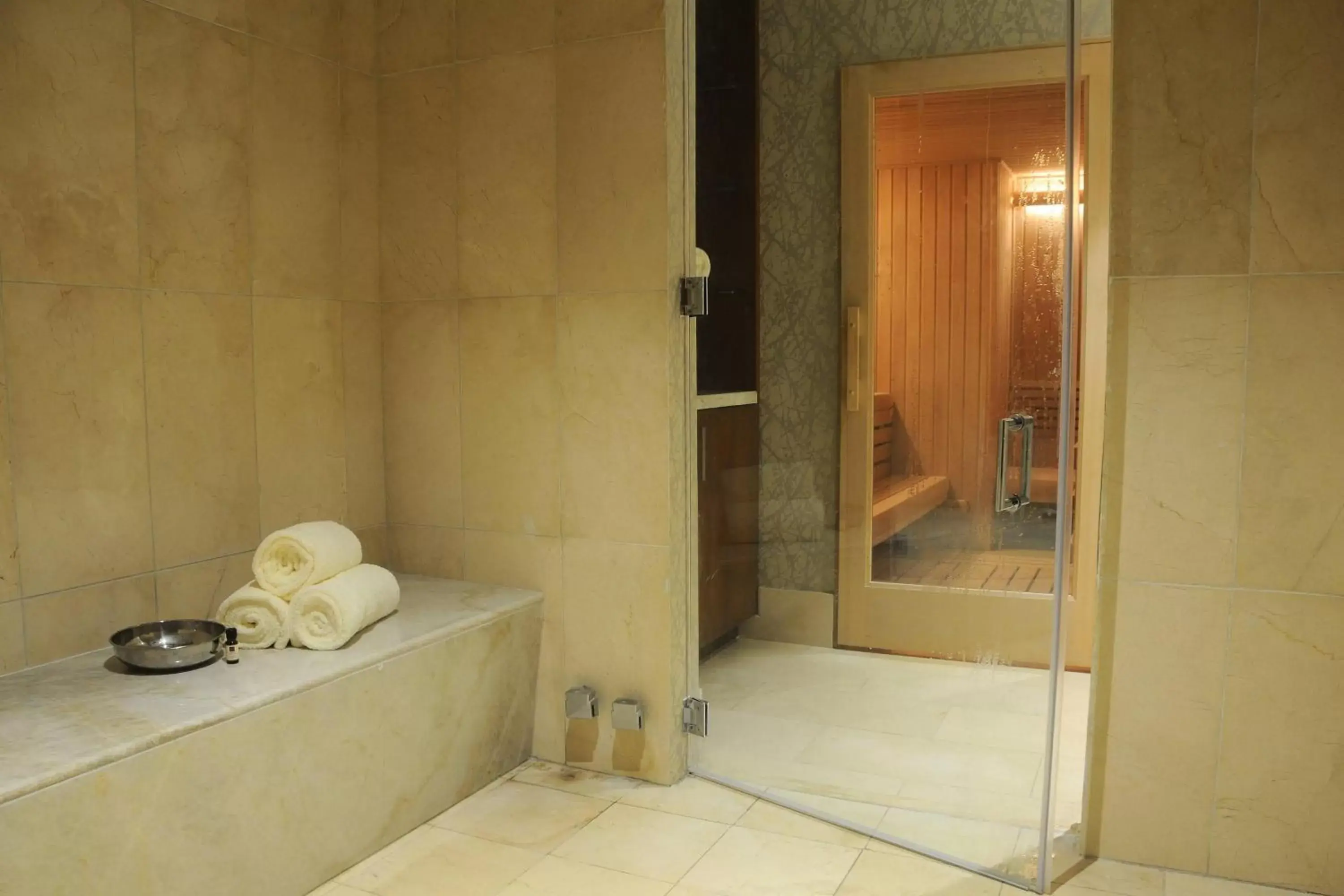 Spa and wellness centre/facilities, Bathroom in The Santa Maria, a Luxury Collection Hotel & Golf Resort, Panama City