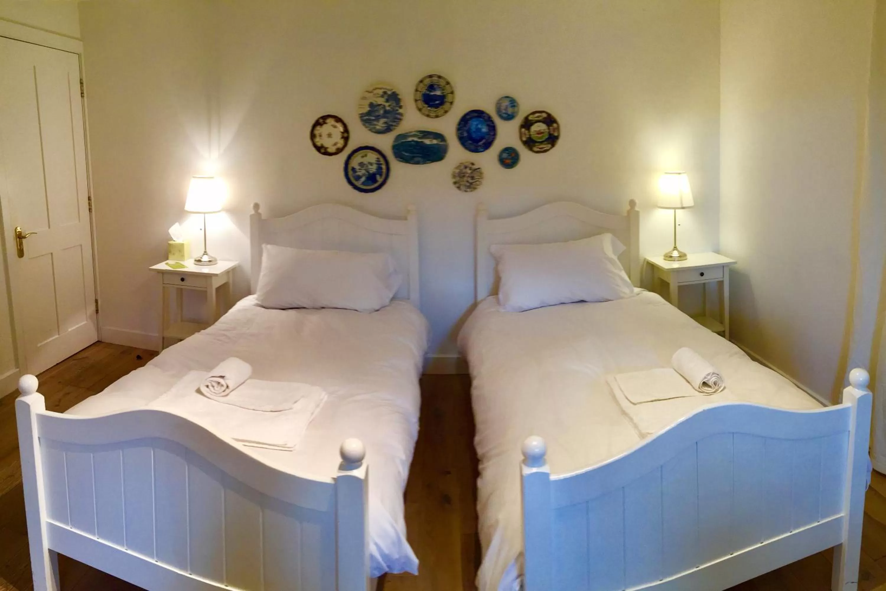Garden Twin Room in Thatched Cottage Hotel