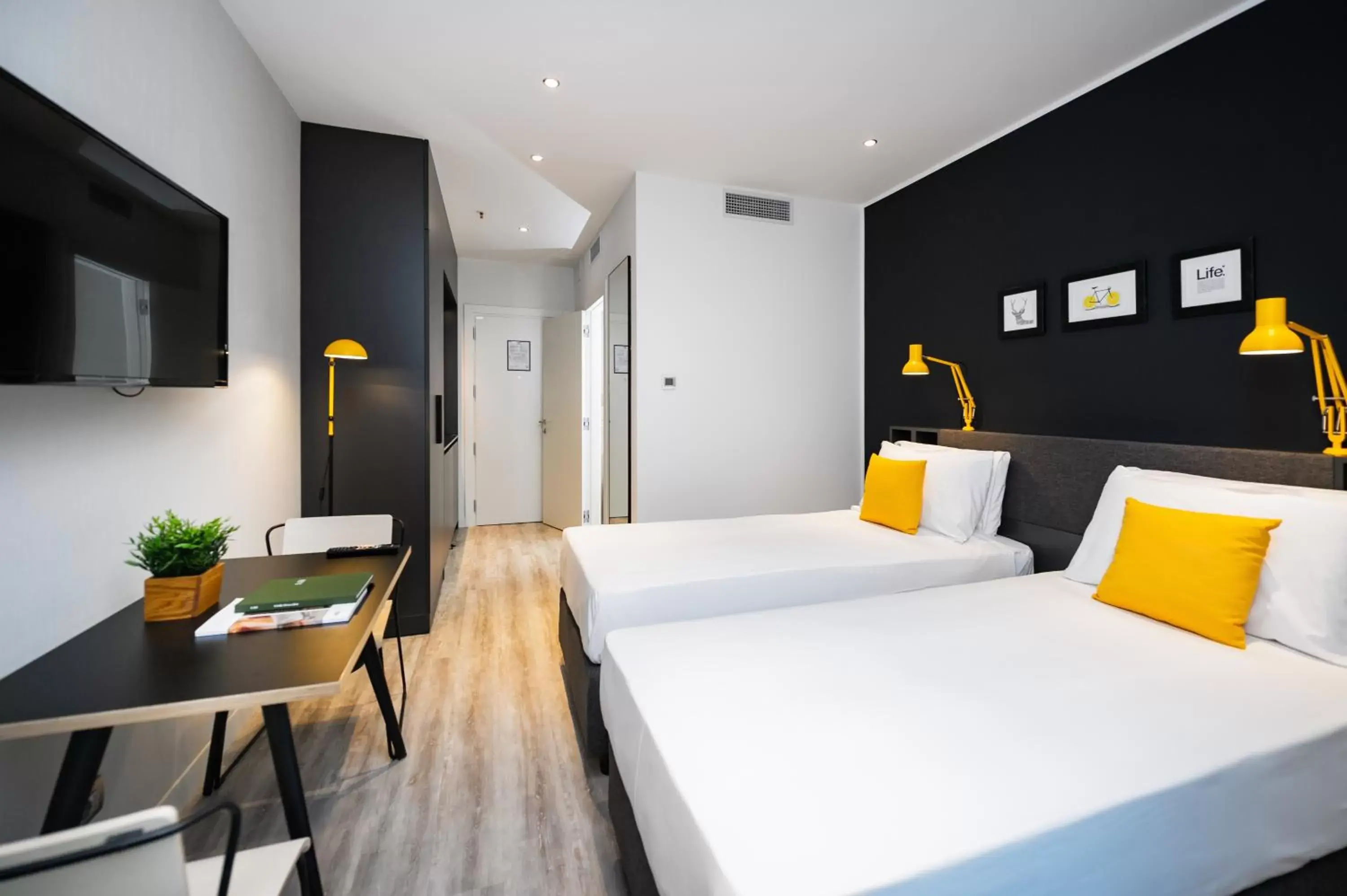 Photo of the whole room, Bed in Staycity Aparthotels Venice Mestre