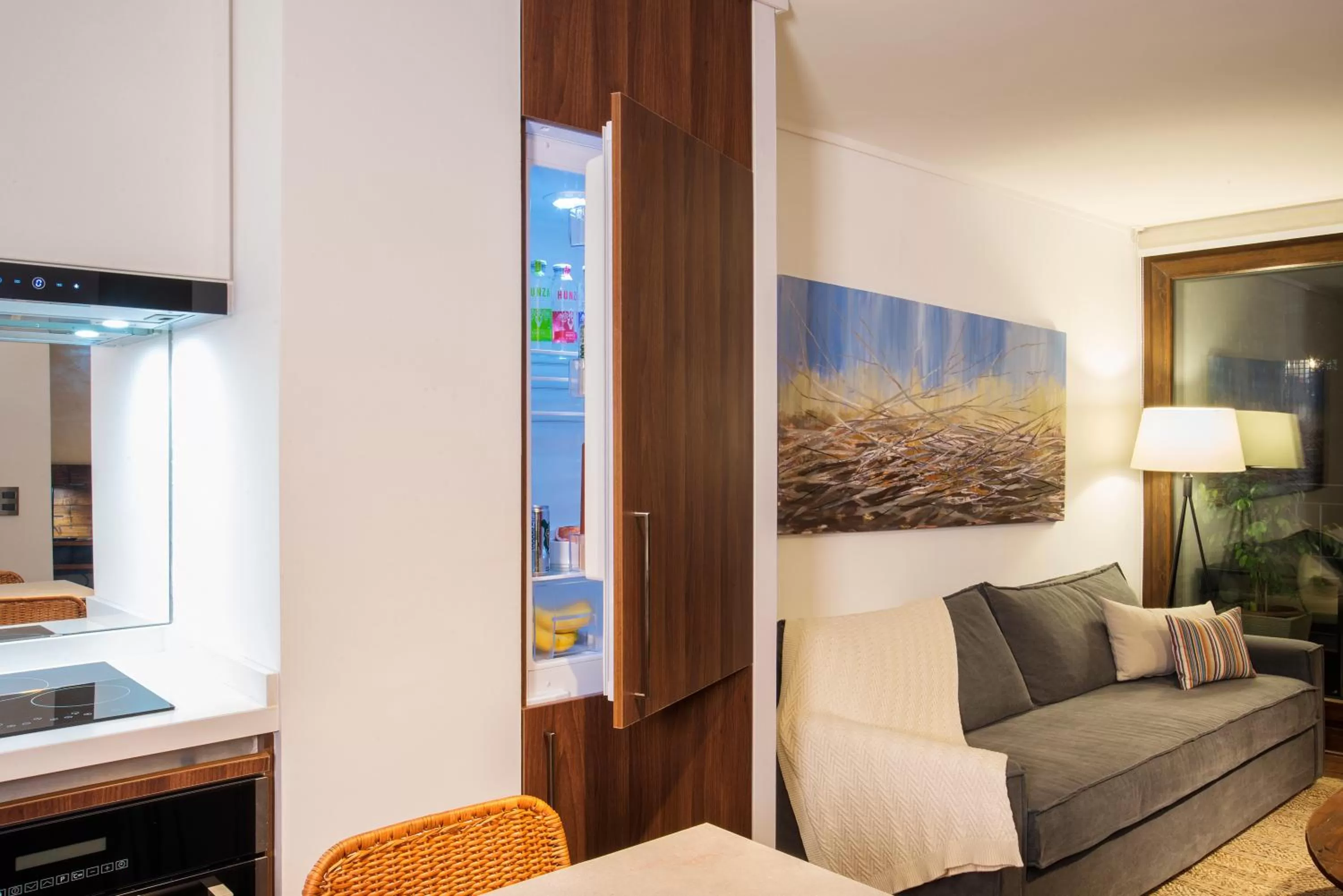 Kitchen or kitchenette in The Place