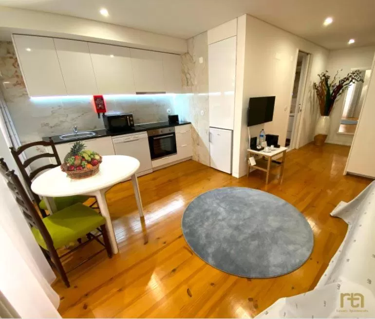 Dining Area in TM Luxury Apartments Lisbon