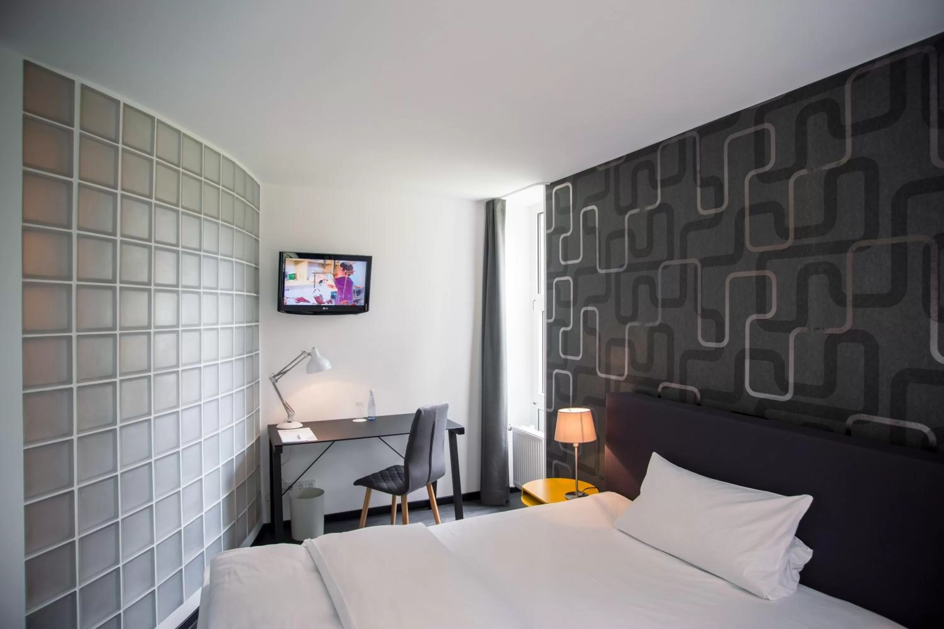 Photo of the whole room, Bed in Wald & Golfhotel Lottental