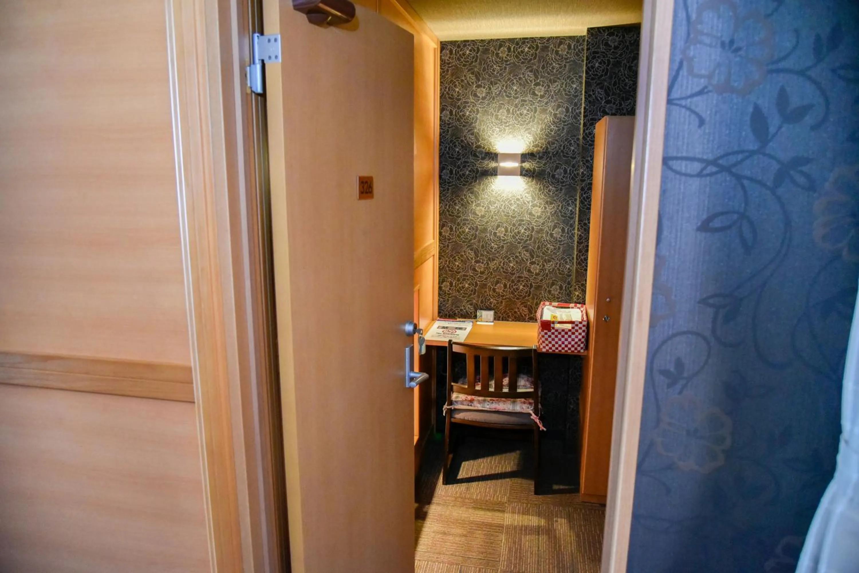 Hotel Palms Tenmonkan