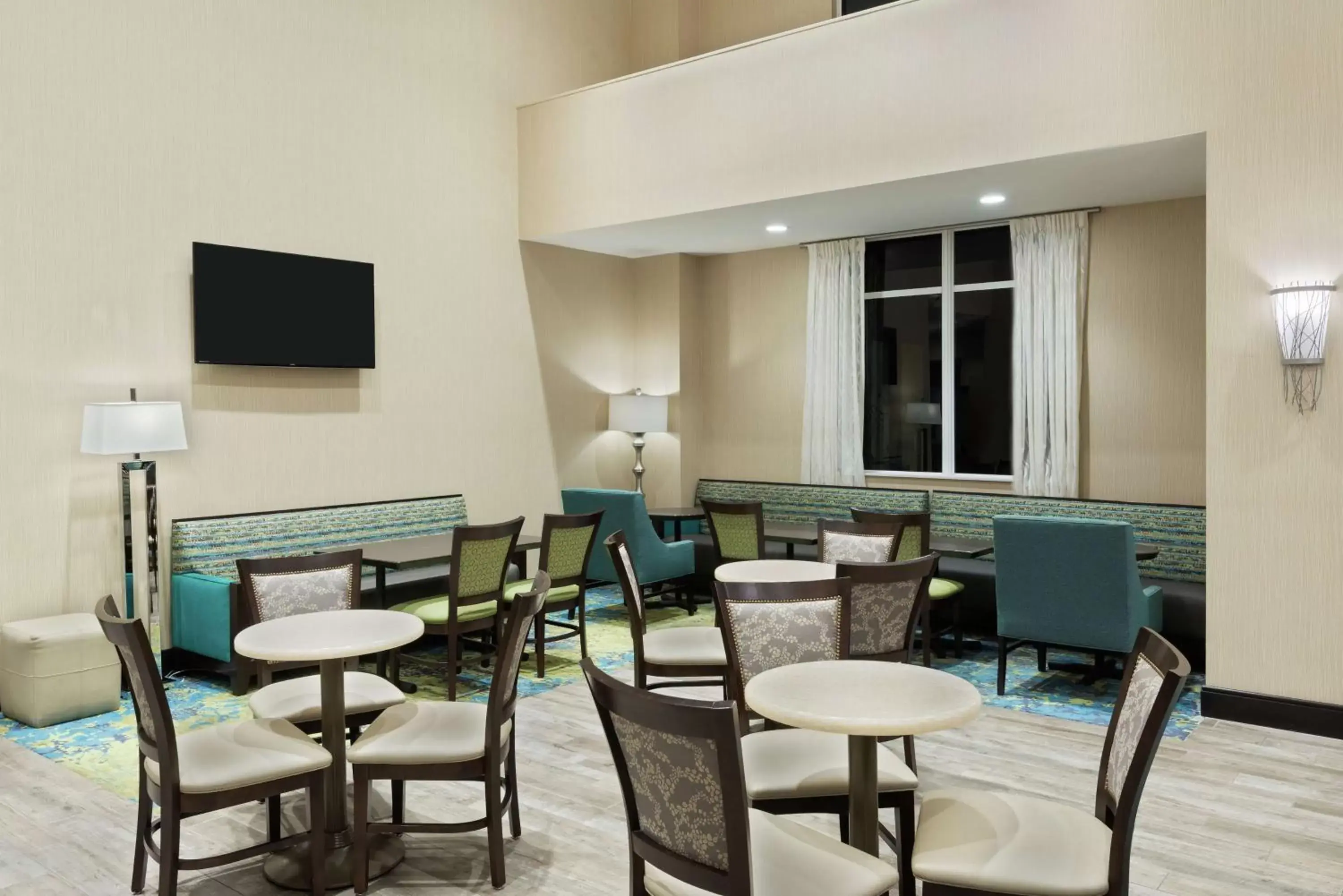 Lobby or reception in Hampton Inn and Suites Clearwater Beach