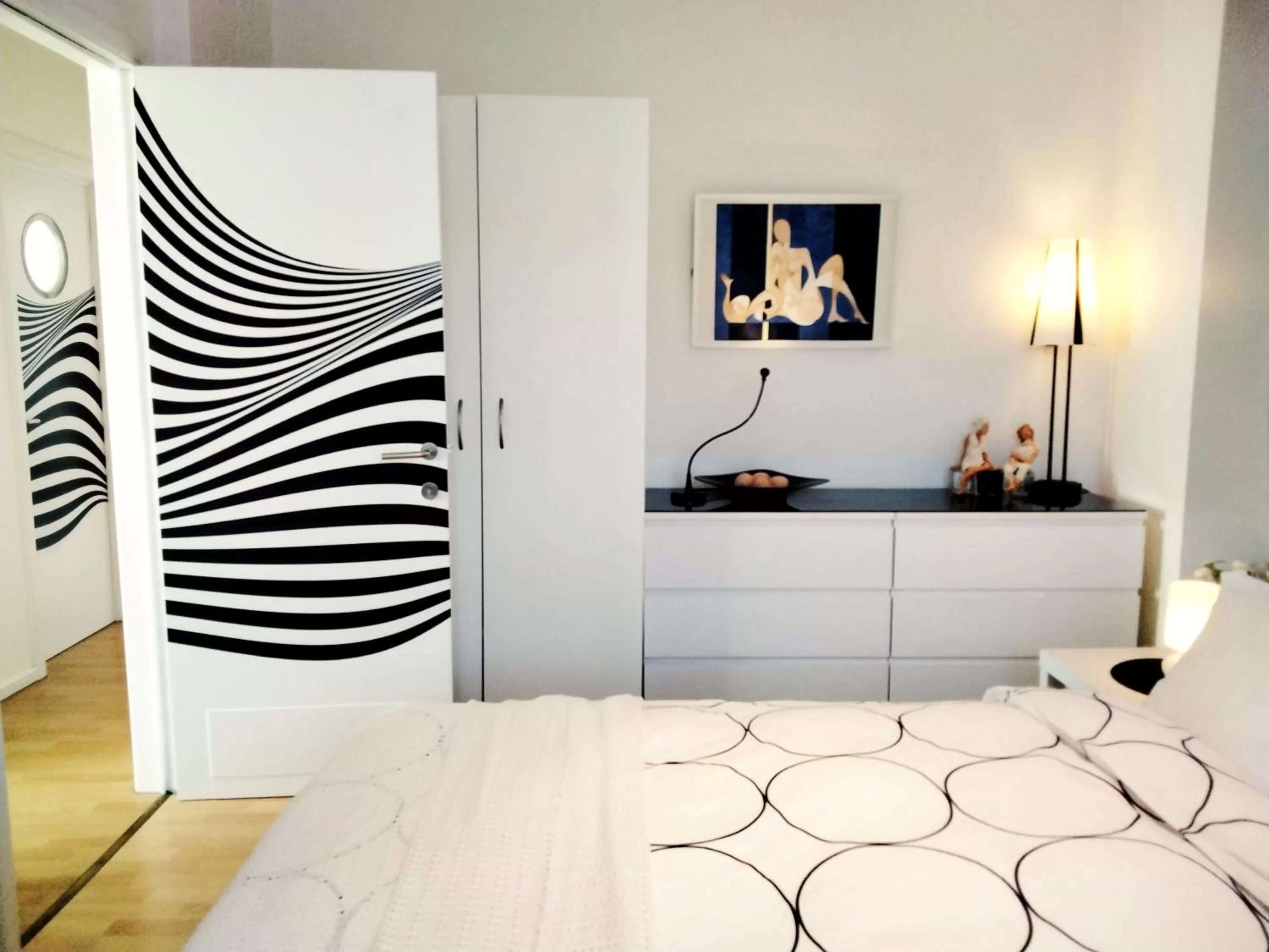 Photo of the whole room, Bed in Les Chambourlettes