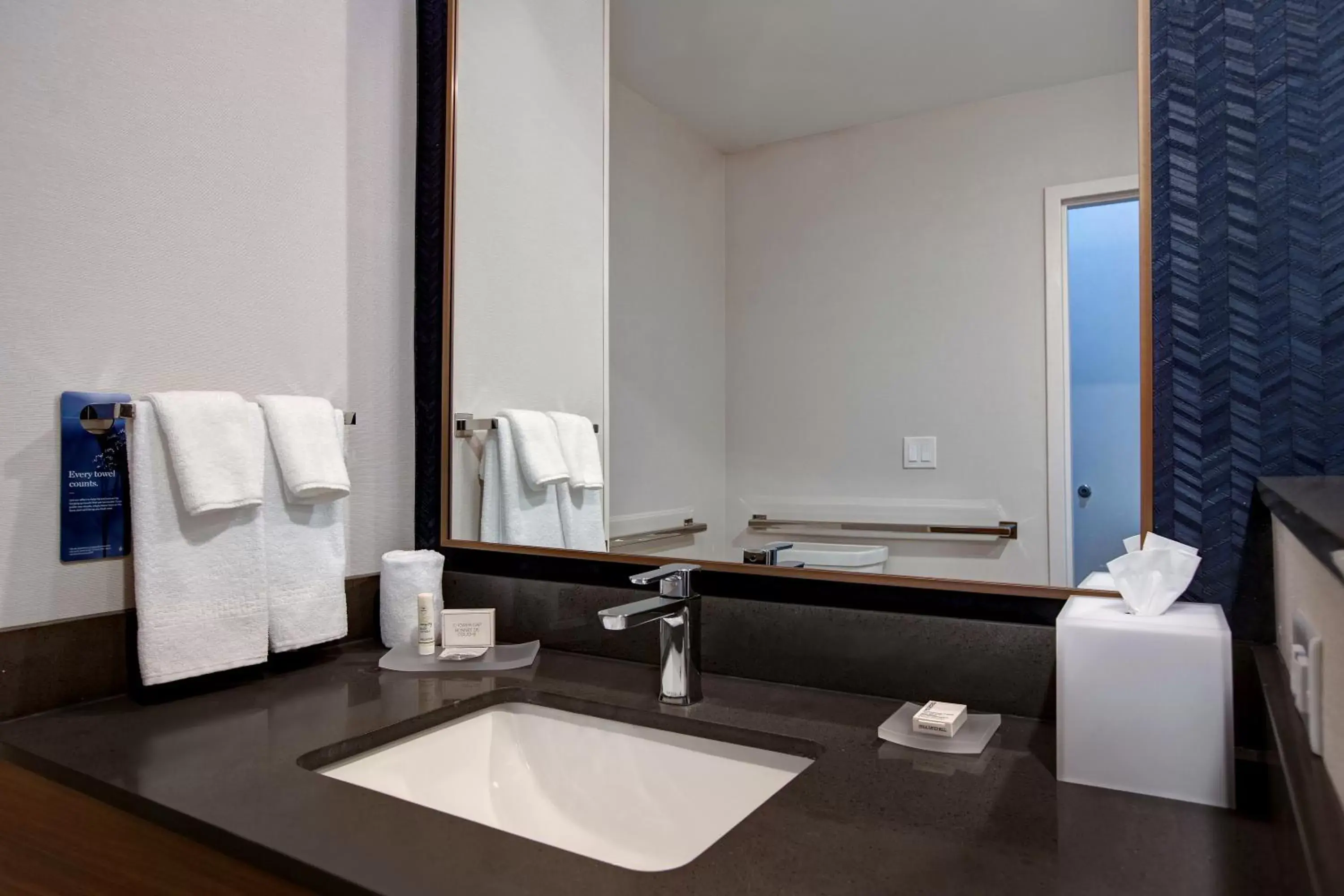 Bathroom in Fairfield Inn & Suites by Marriott Chicago Bolingbrook