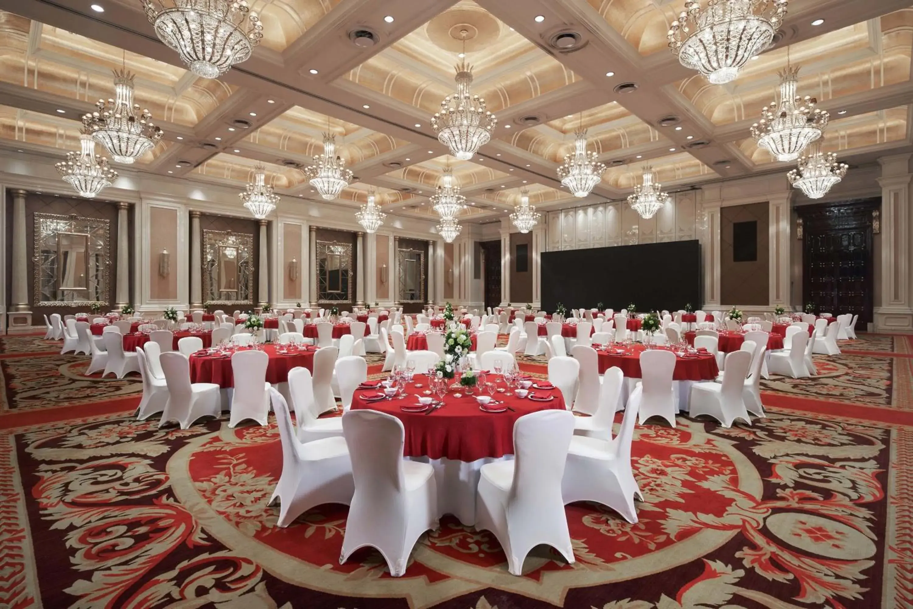 Meeting/conference room, Banquet Facilities in Sheraton Chongqing Hotel