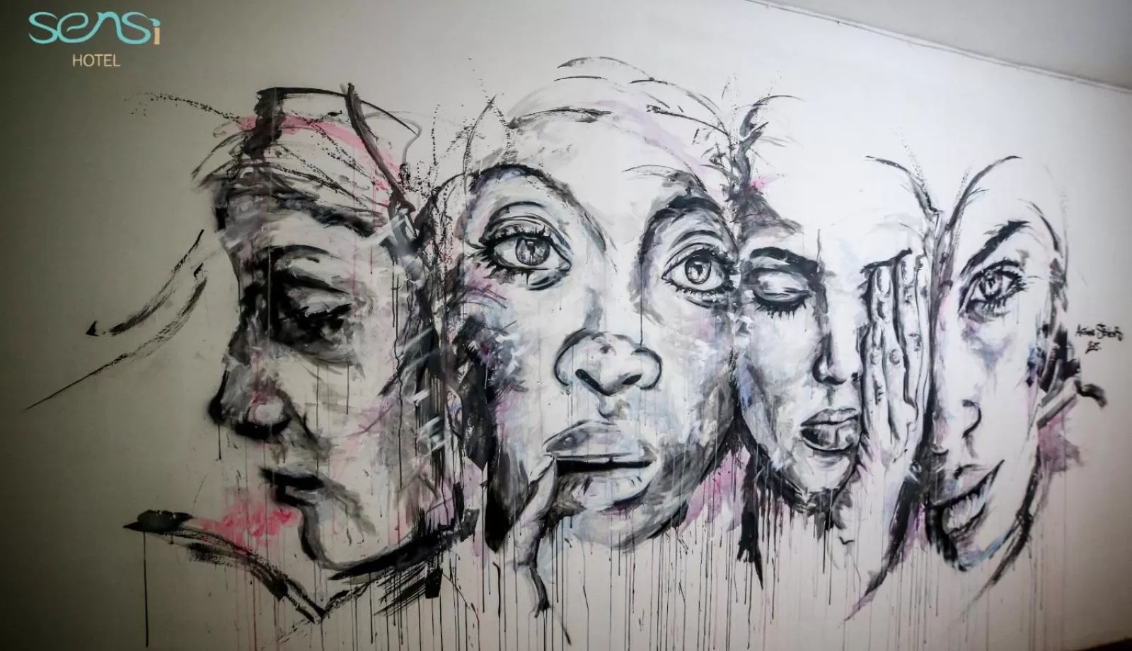 Decorative detail in Sensi Hotel