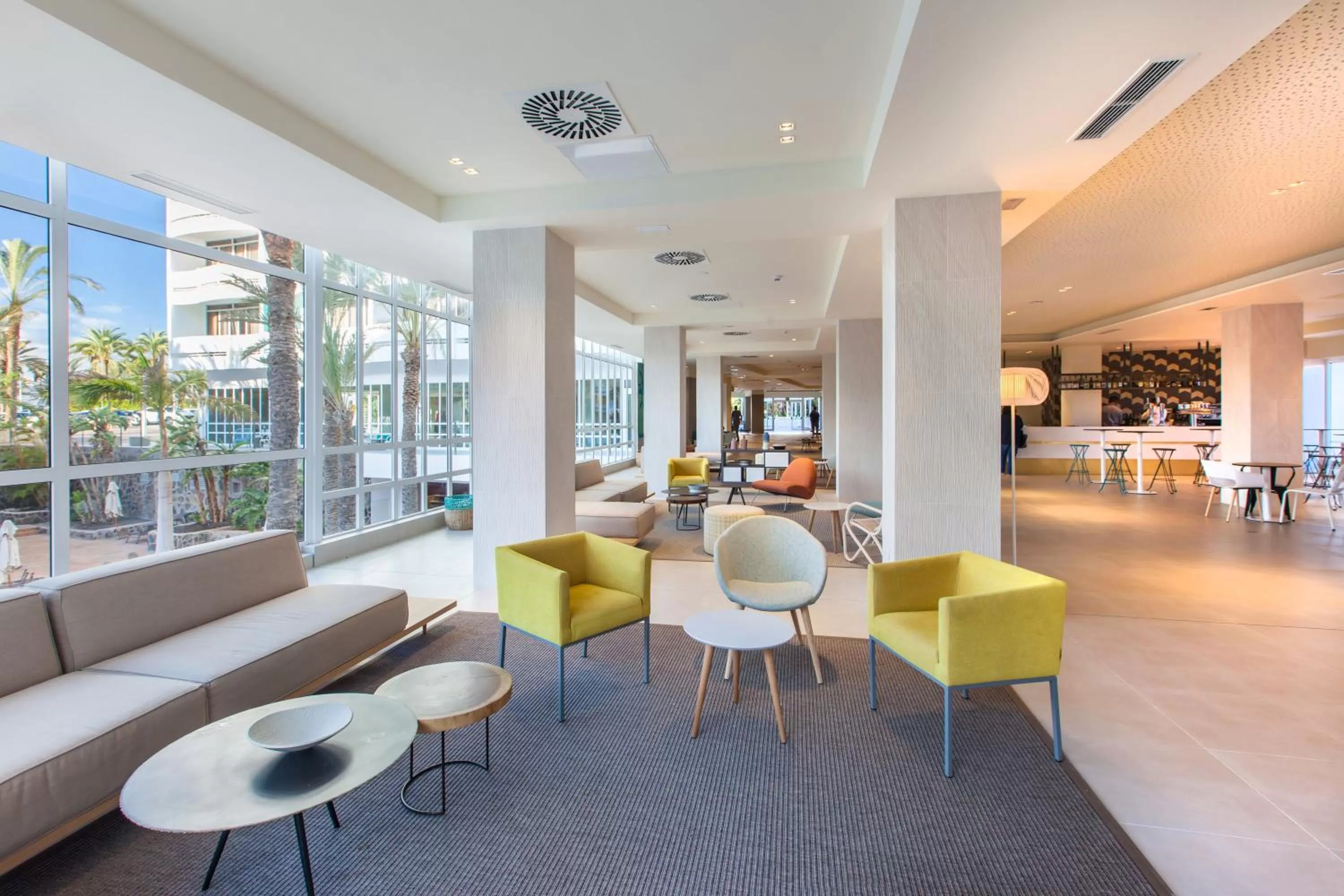 Living room in Abora Buenaventura by Lopesan Hotels