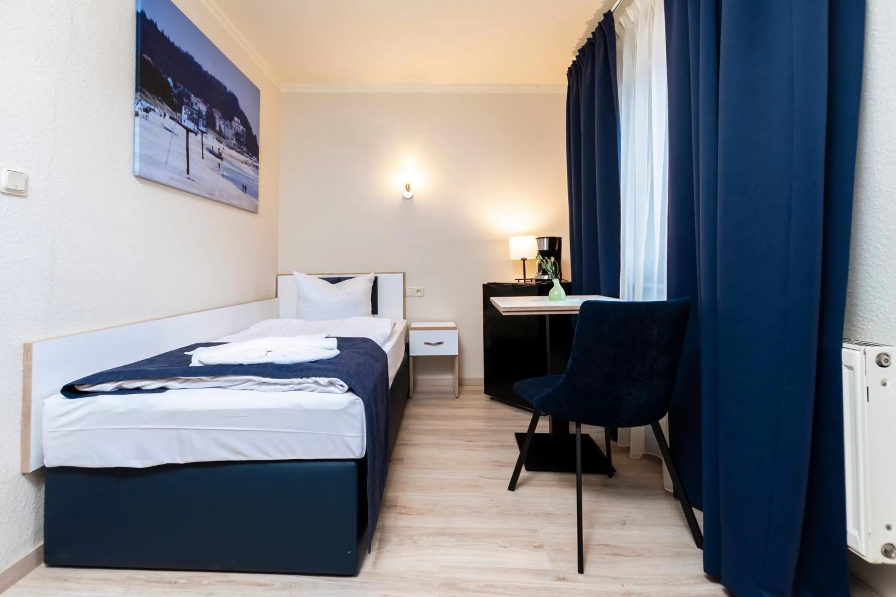 Bed in Aparthotel Stralsund Studios und Apartments