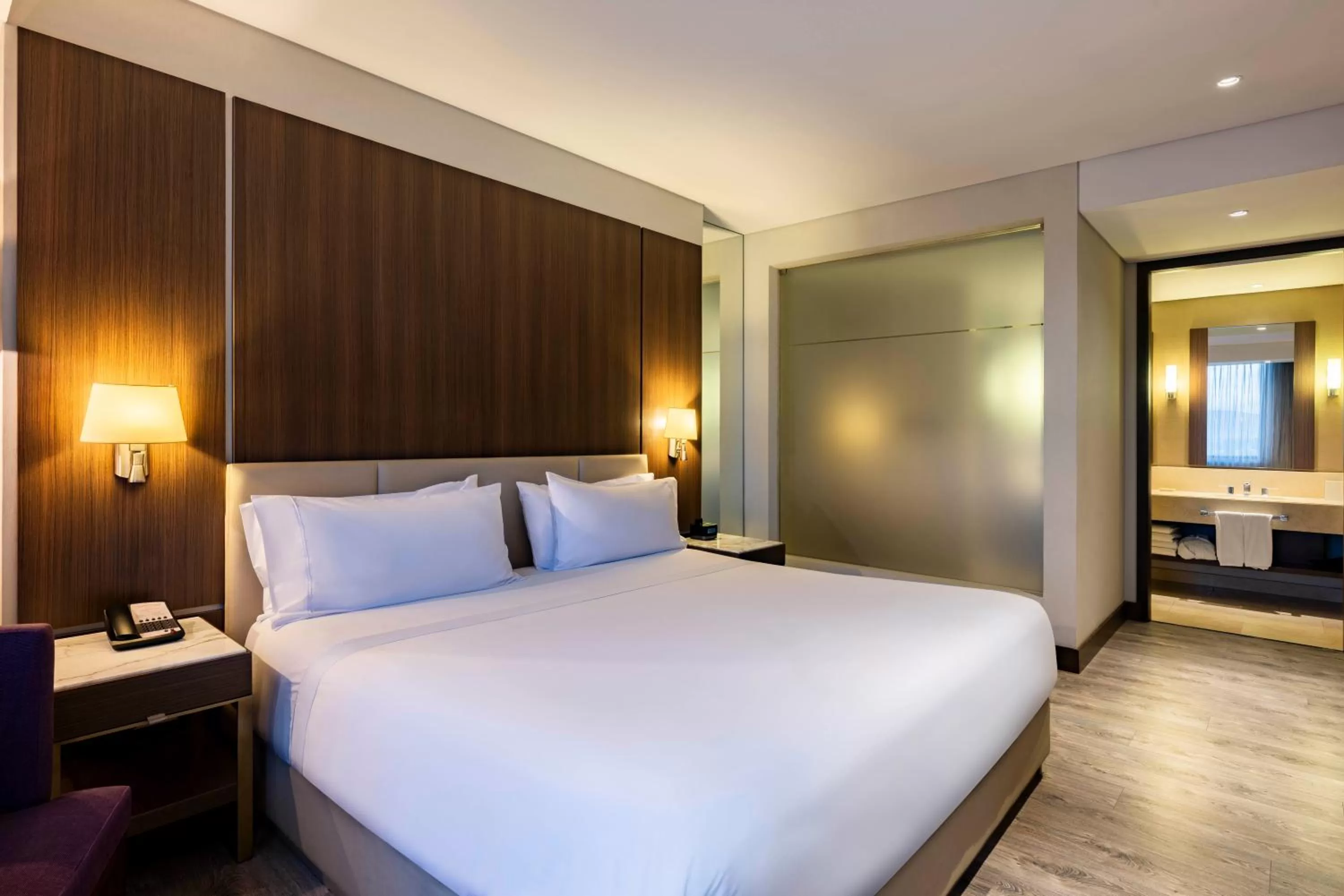 Bed in Courtyard by Marriott Bogota Airport