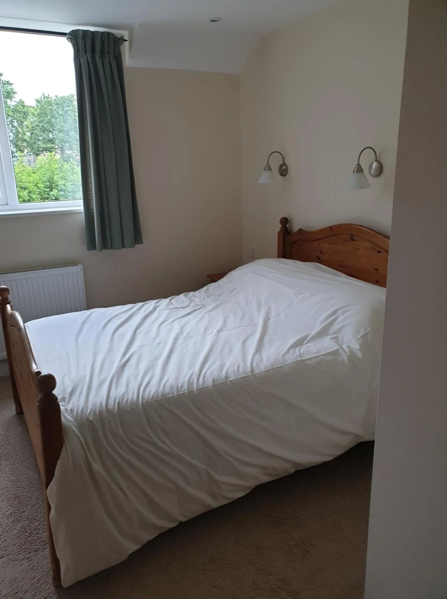 Bed in the old red lion