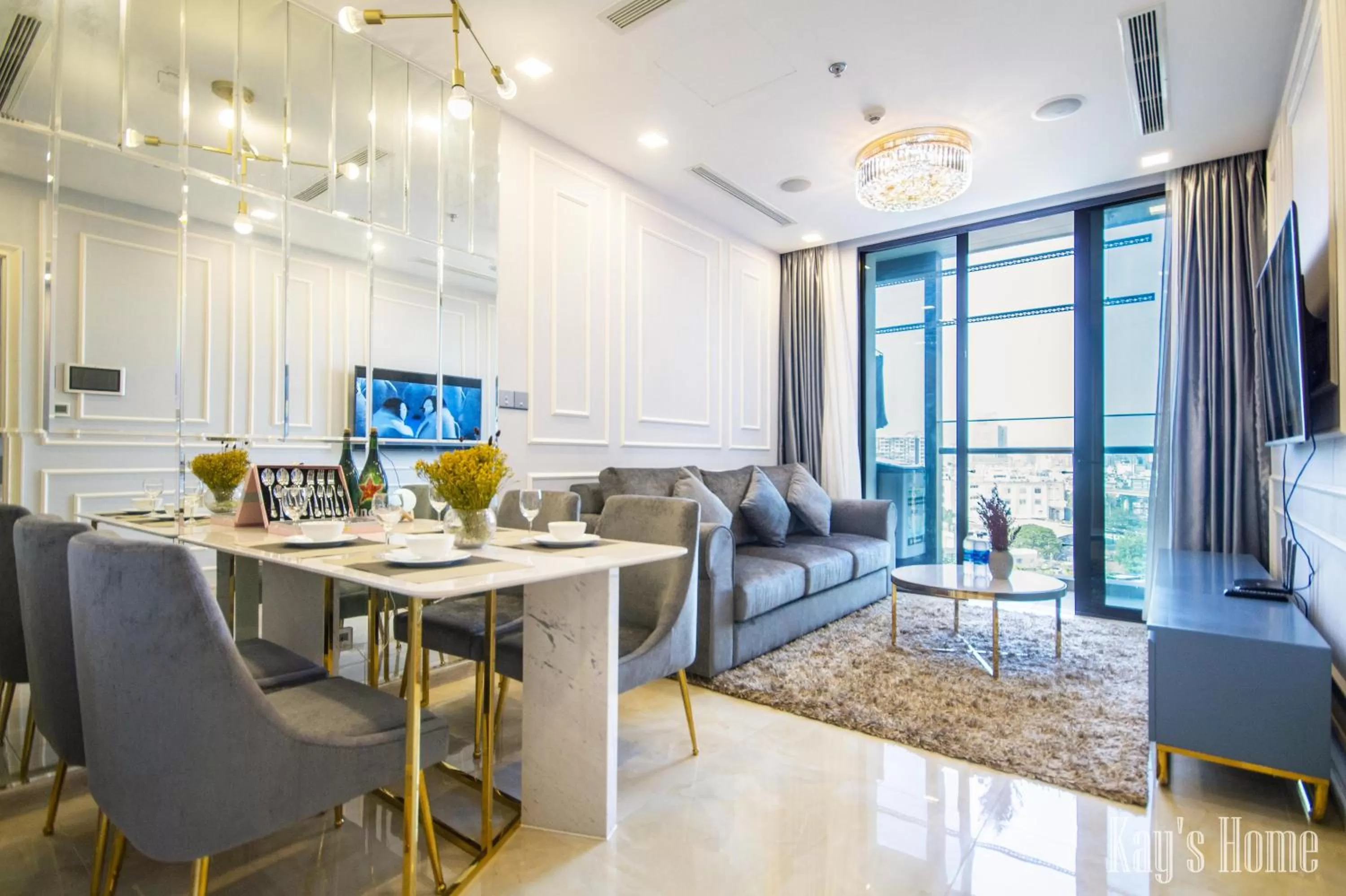 Living room in Vinhomes Central Park-Nice Homes
