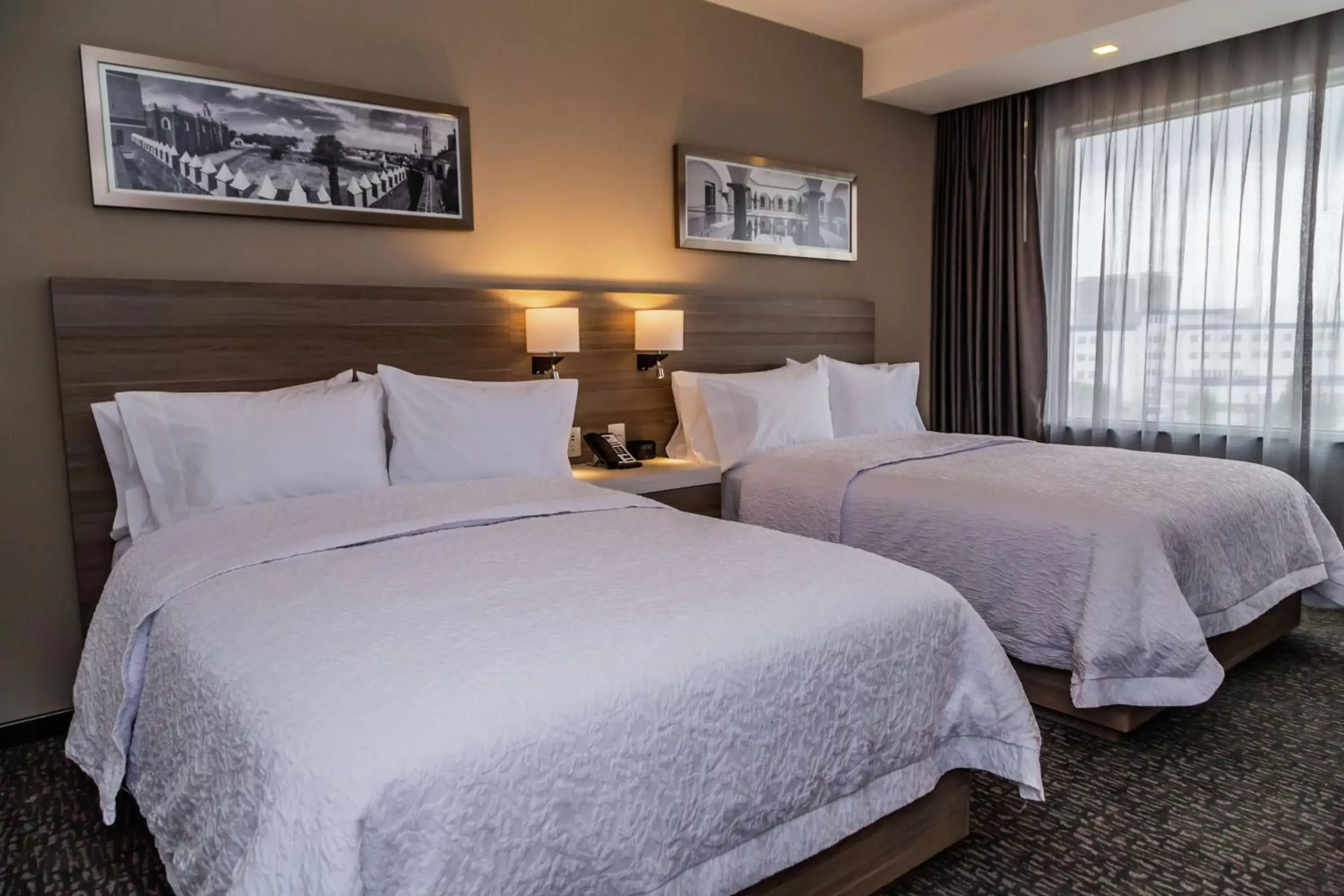 Bed in Hampton Inn & Suites By Hilton Puebla