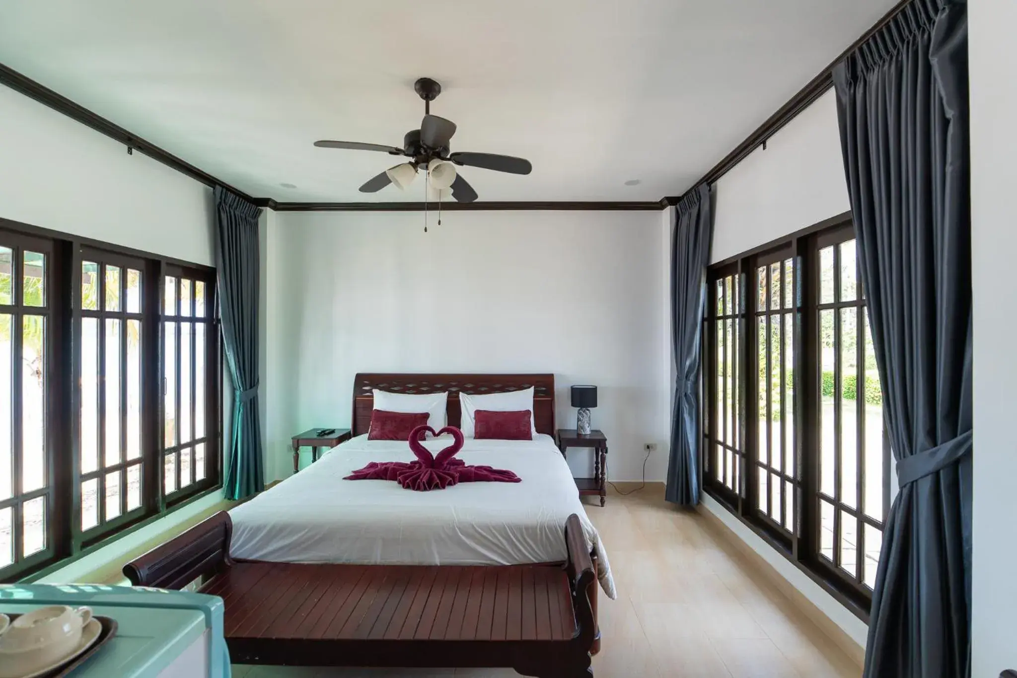 Bed in Baan Faa Talay Chan