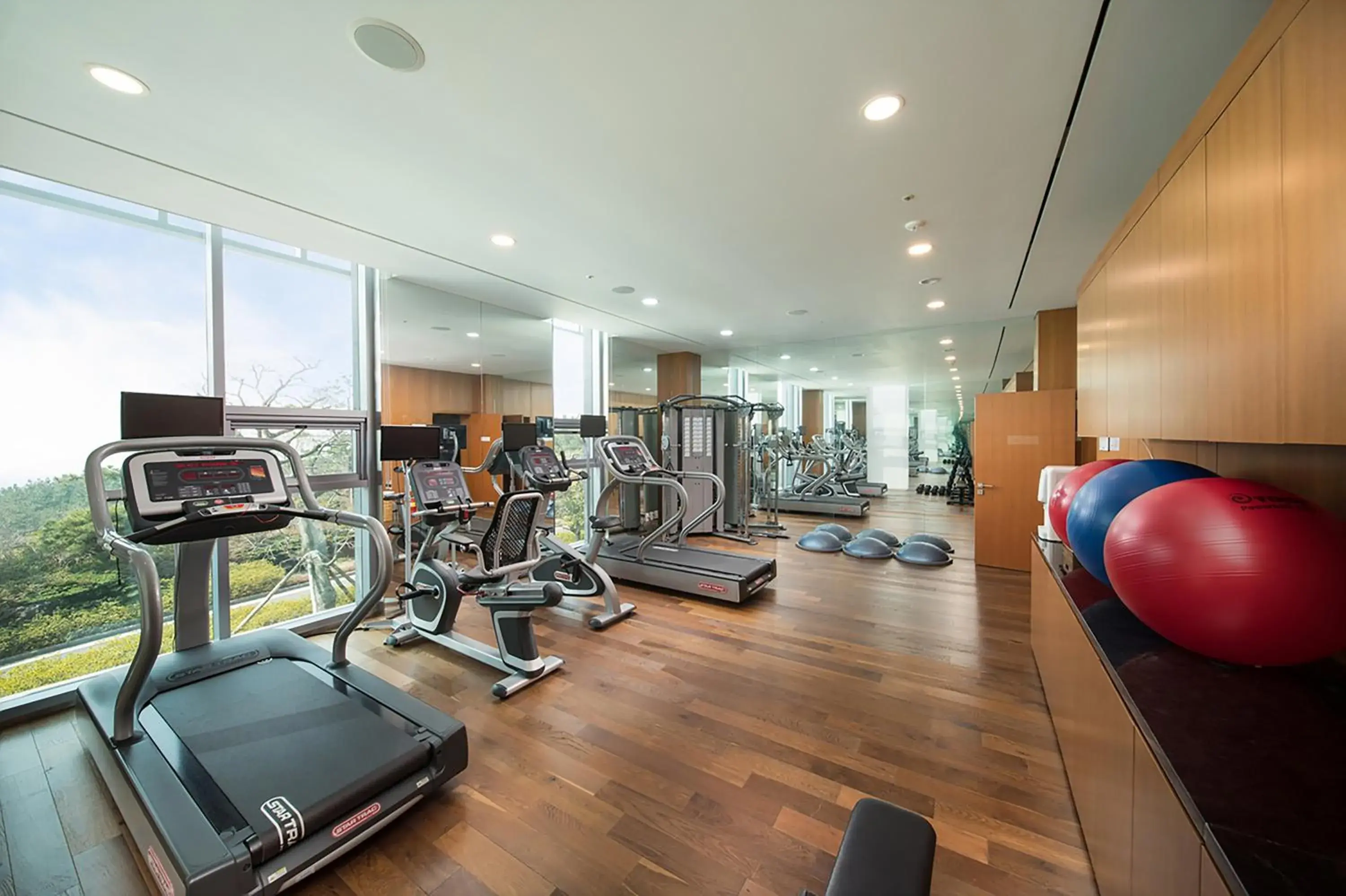 Fitness centre/facilities, Fitness Center/Facilities in We Hotel Jeju