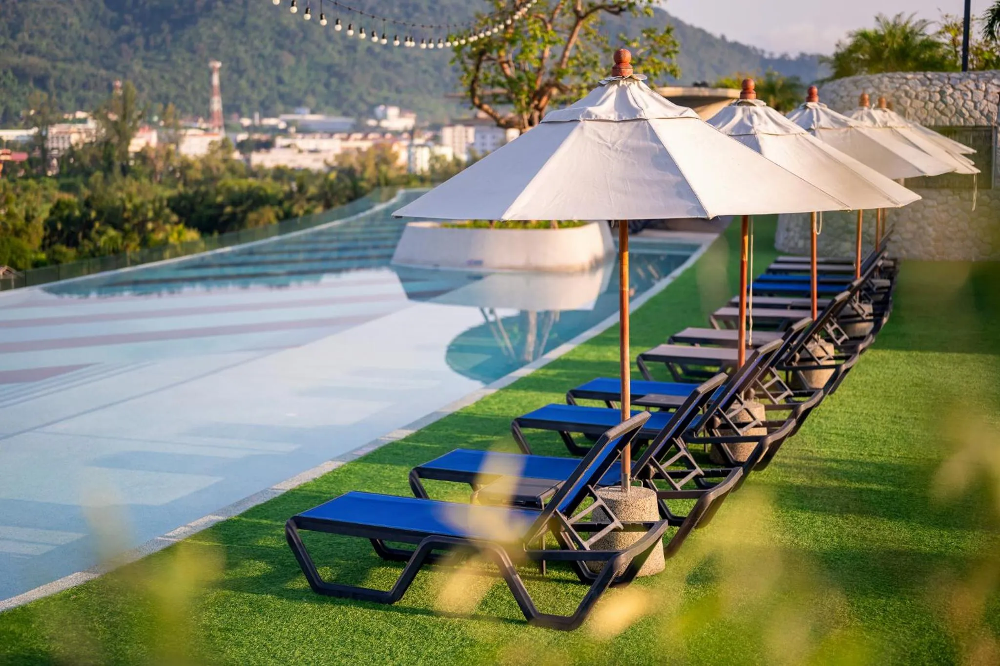 Swimming pool in HOMA Phuket Town