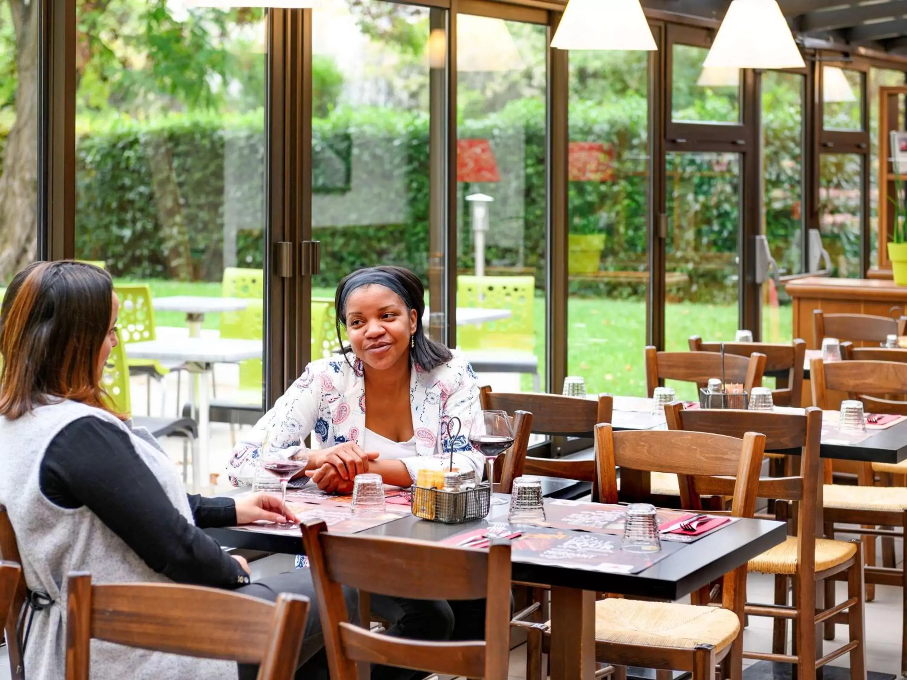 Restaurant/Places to Eat in ibis Styles Parc des Expositions de Villepinte