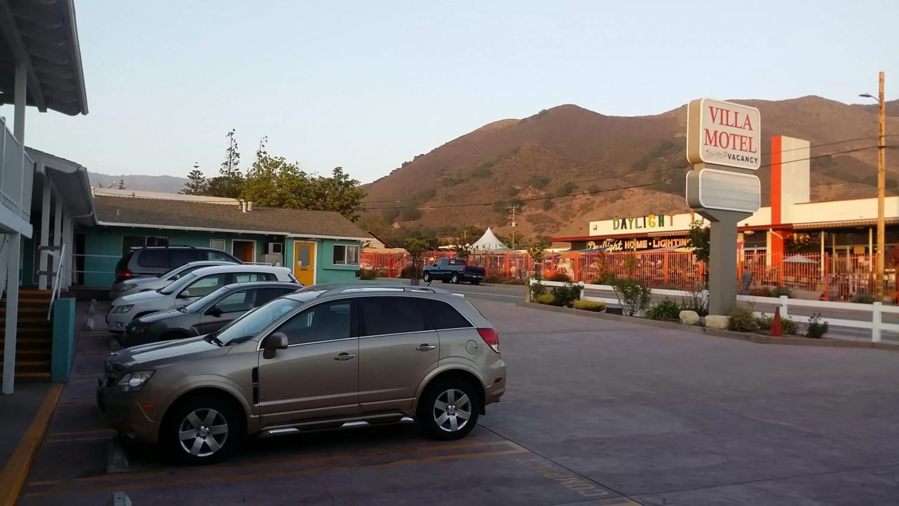 Facade/entrance, Property Building in Villa Motel