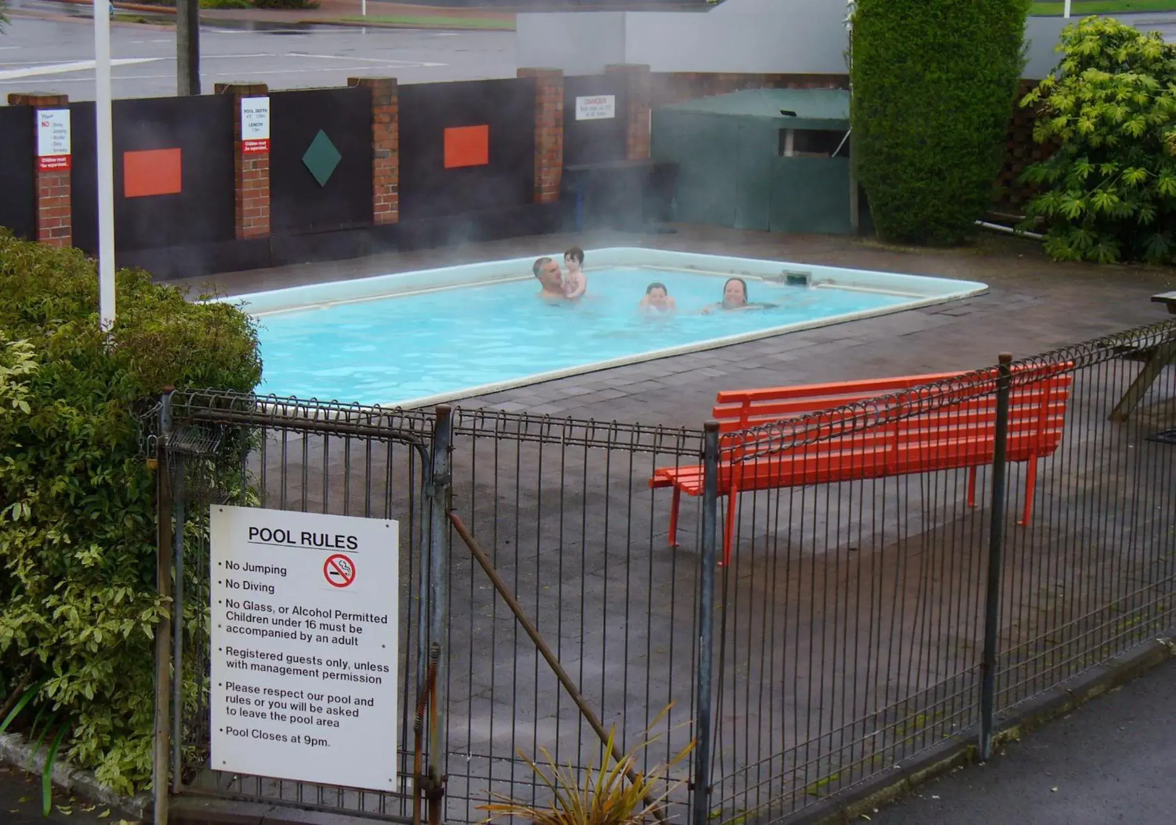 Swimming Pool in Kuirau Park Motor Lodge