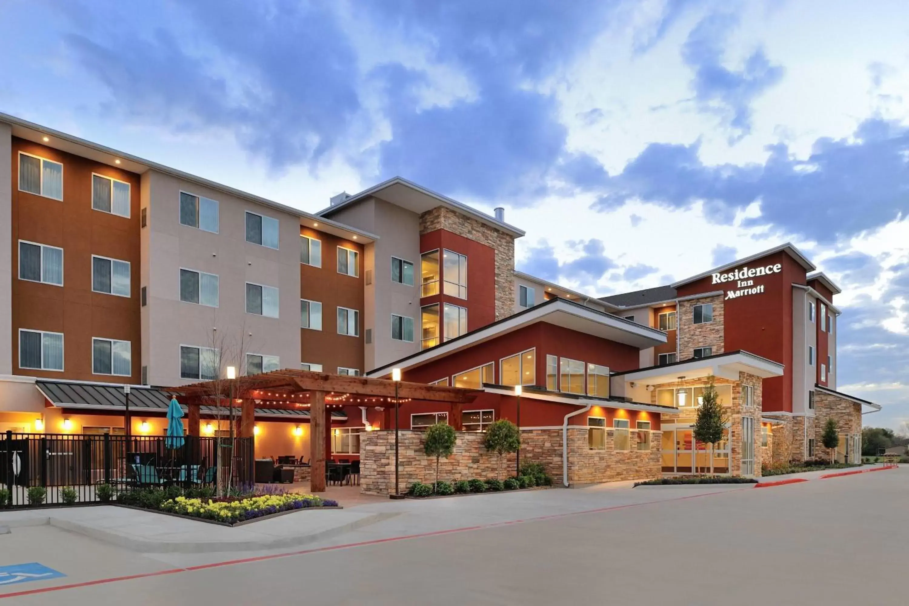 Property Building in Residence Inn by Marriott Houston Tomball