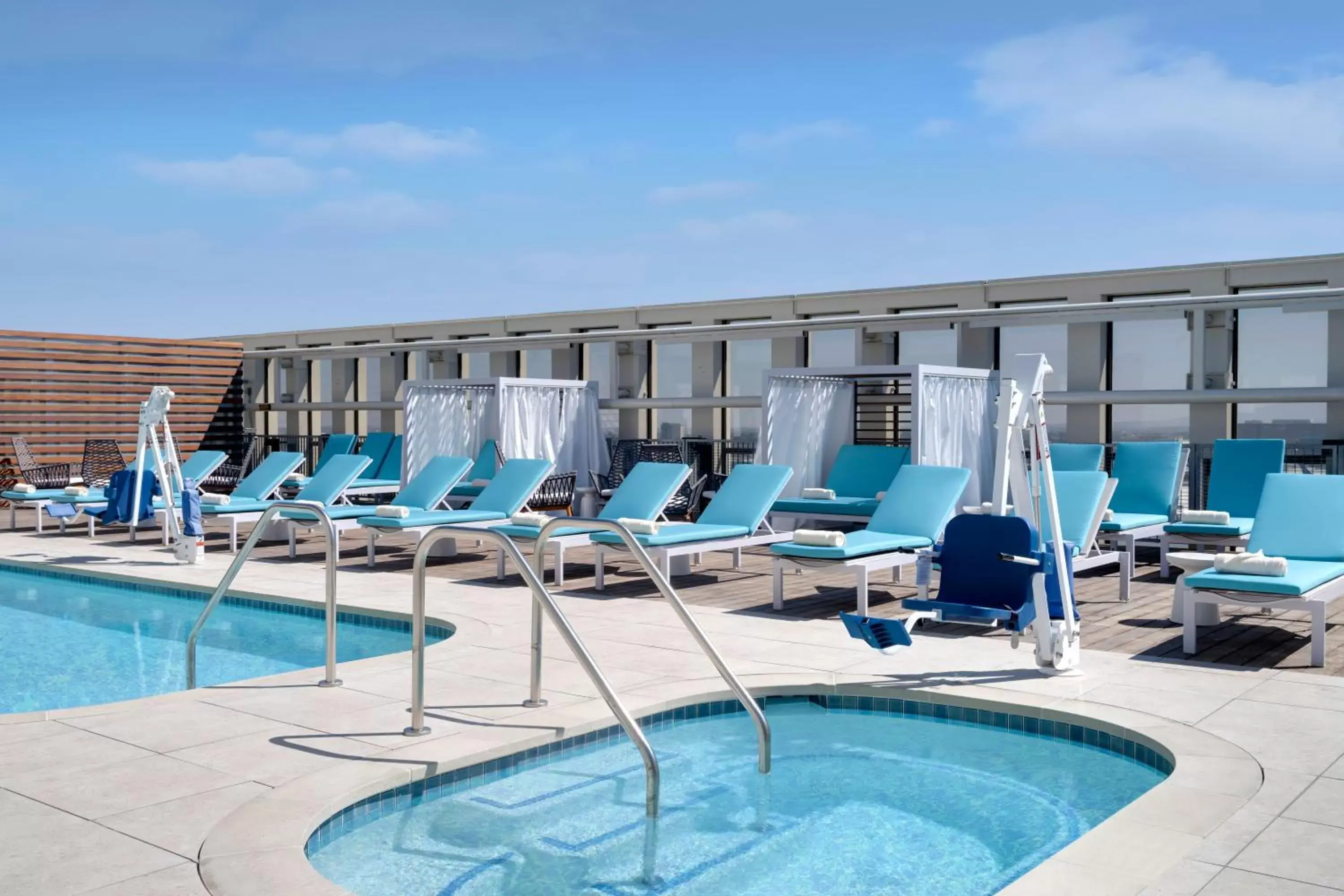 Pool view in Hyatt House LAX Century Blvd Pool view in Hyatt House LAX Century Blvd