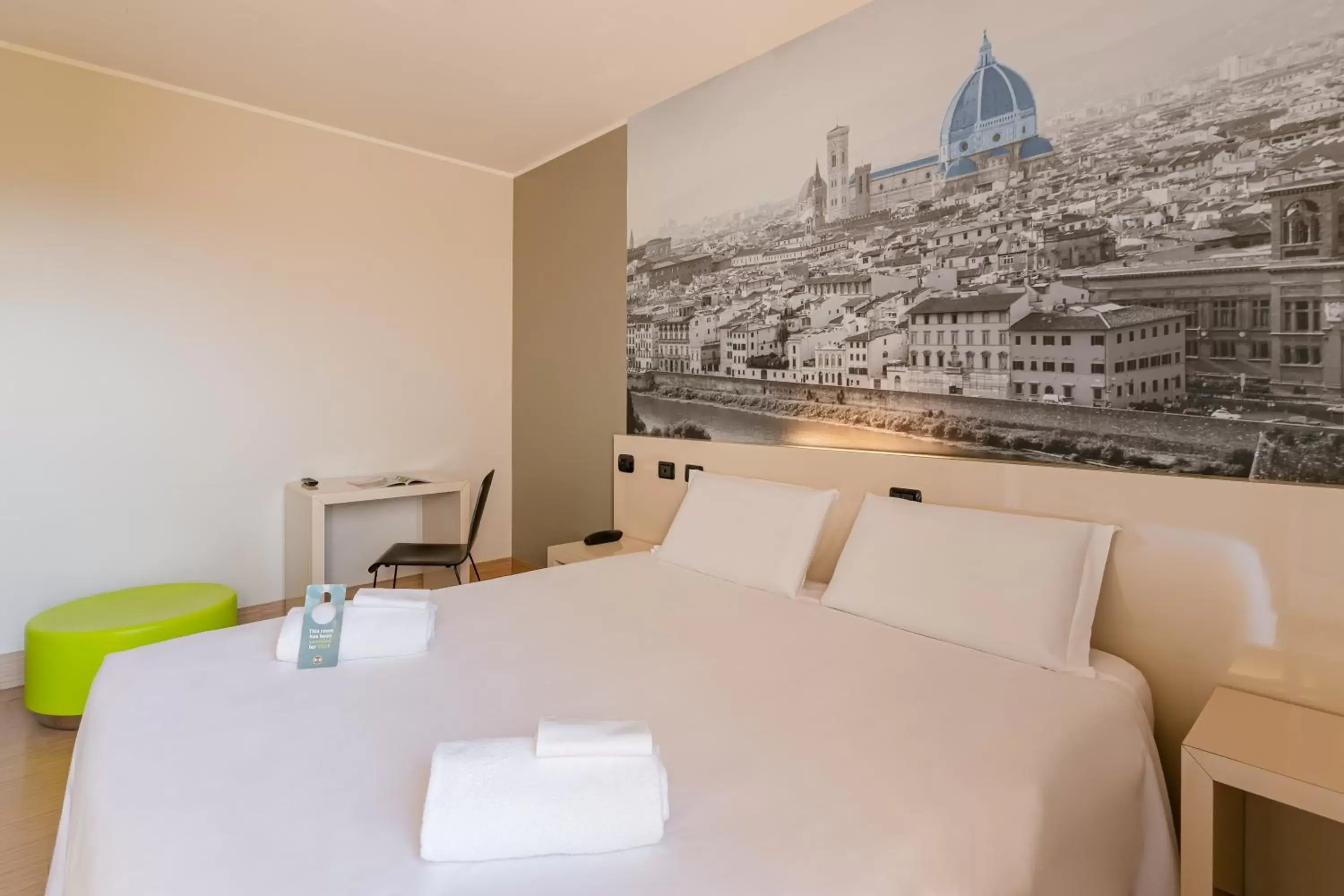 Bedroom, Bed in B&B Hotel Firenze City Center