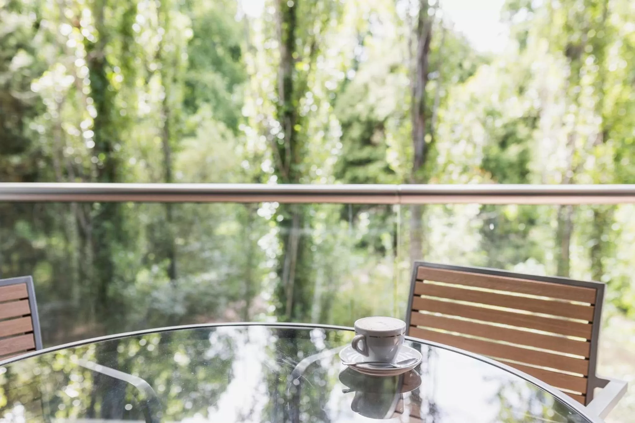 Photo of the whole room in Crowne Plaza Canberra by IHG