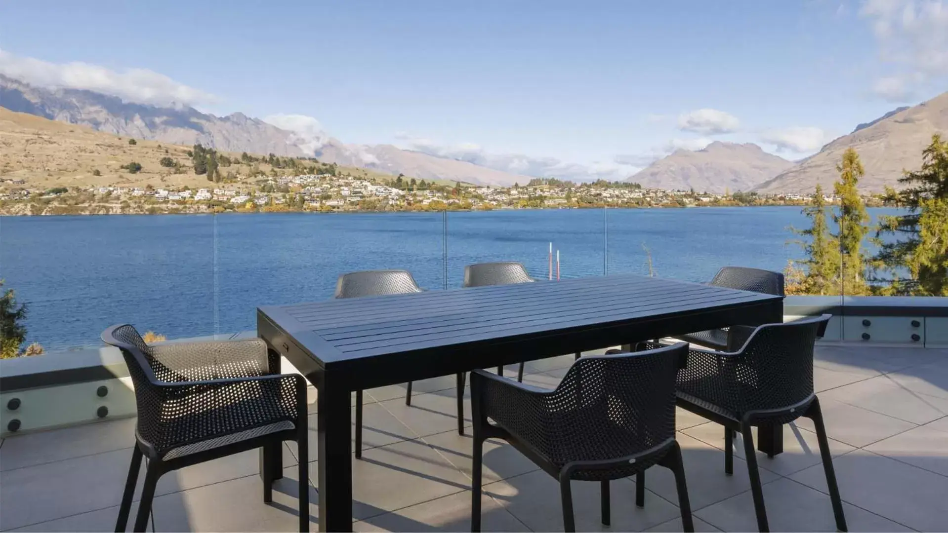 Balcony/Terrace in Oaks Queenstown Shores Resort