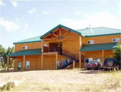 Property Building in Zion Ponderosa Ranch Resort