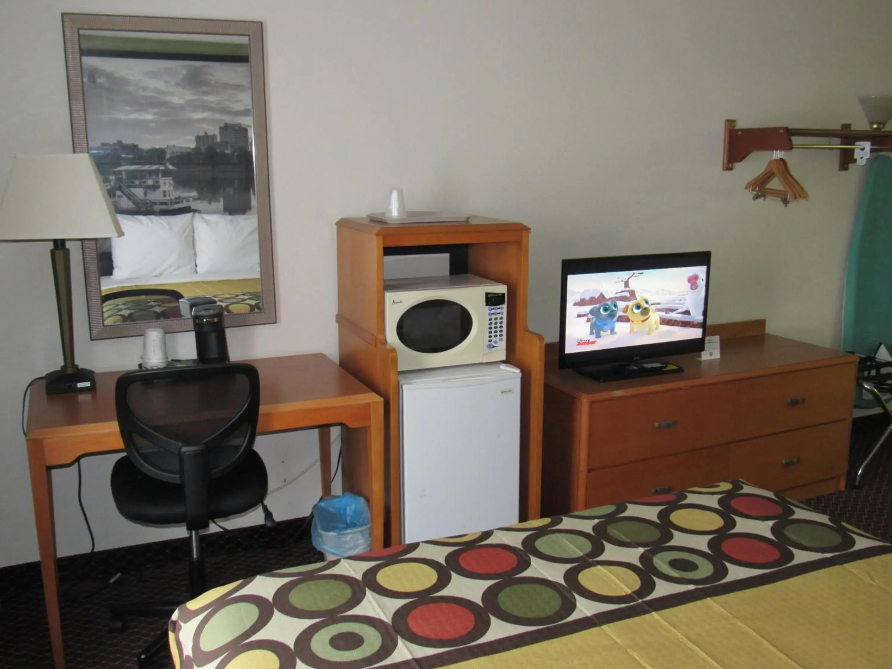 TV/Entertainment Center in Super 8 by Wyndham New Cumberland