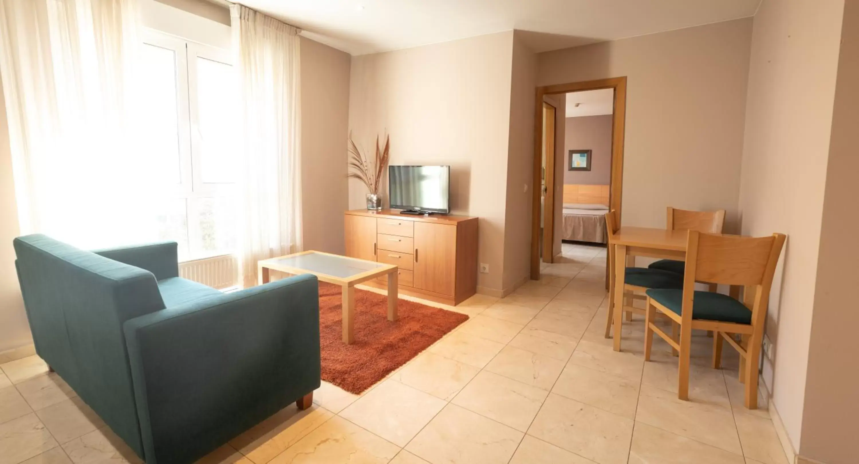 Living room, Seating Area in Hotel Apartamentos Ciudad de Lugo