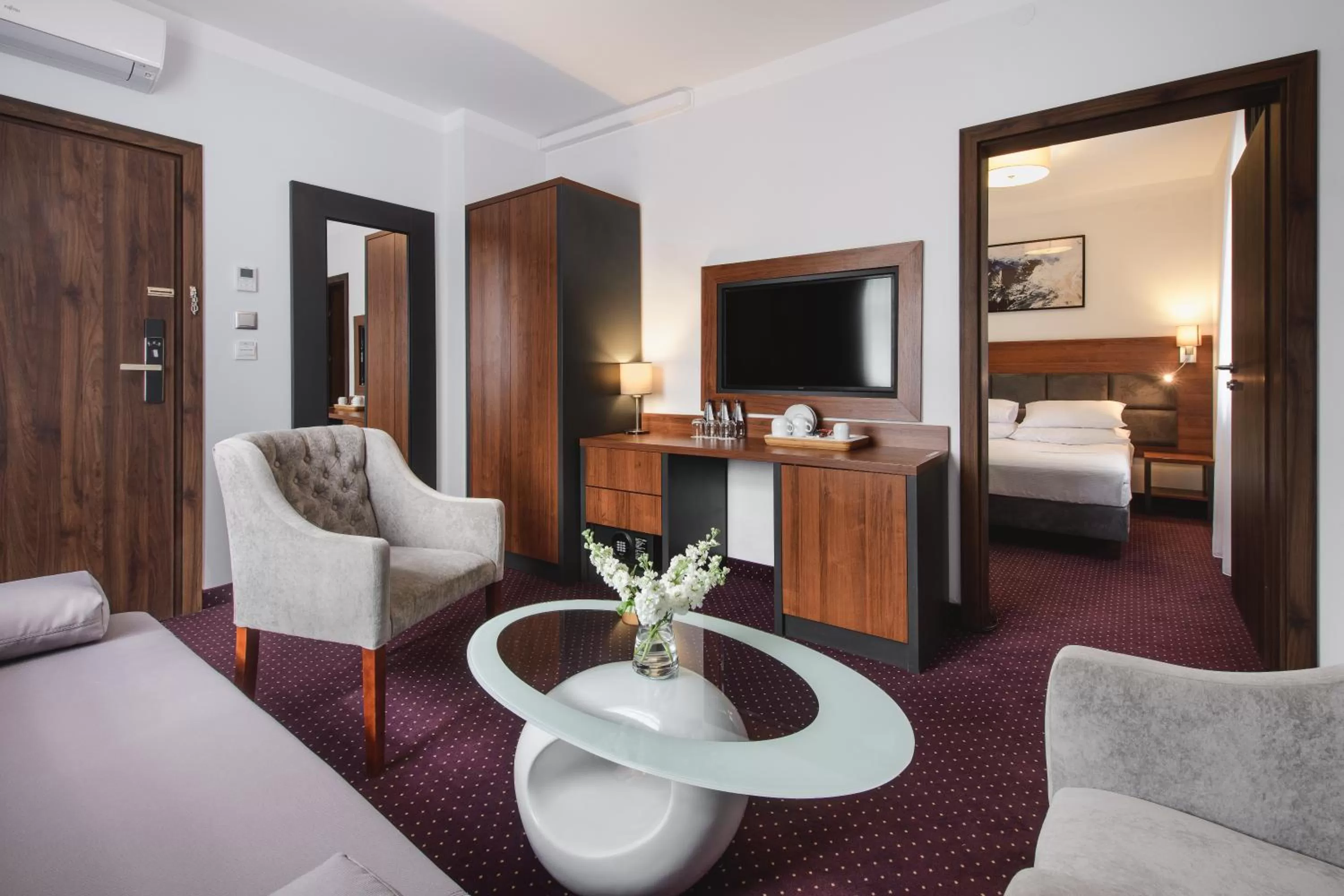 TV and multimedia, Bed in Best Western Plus Hotel Olsztyn Old Town