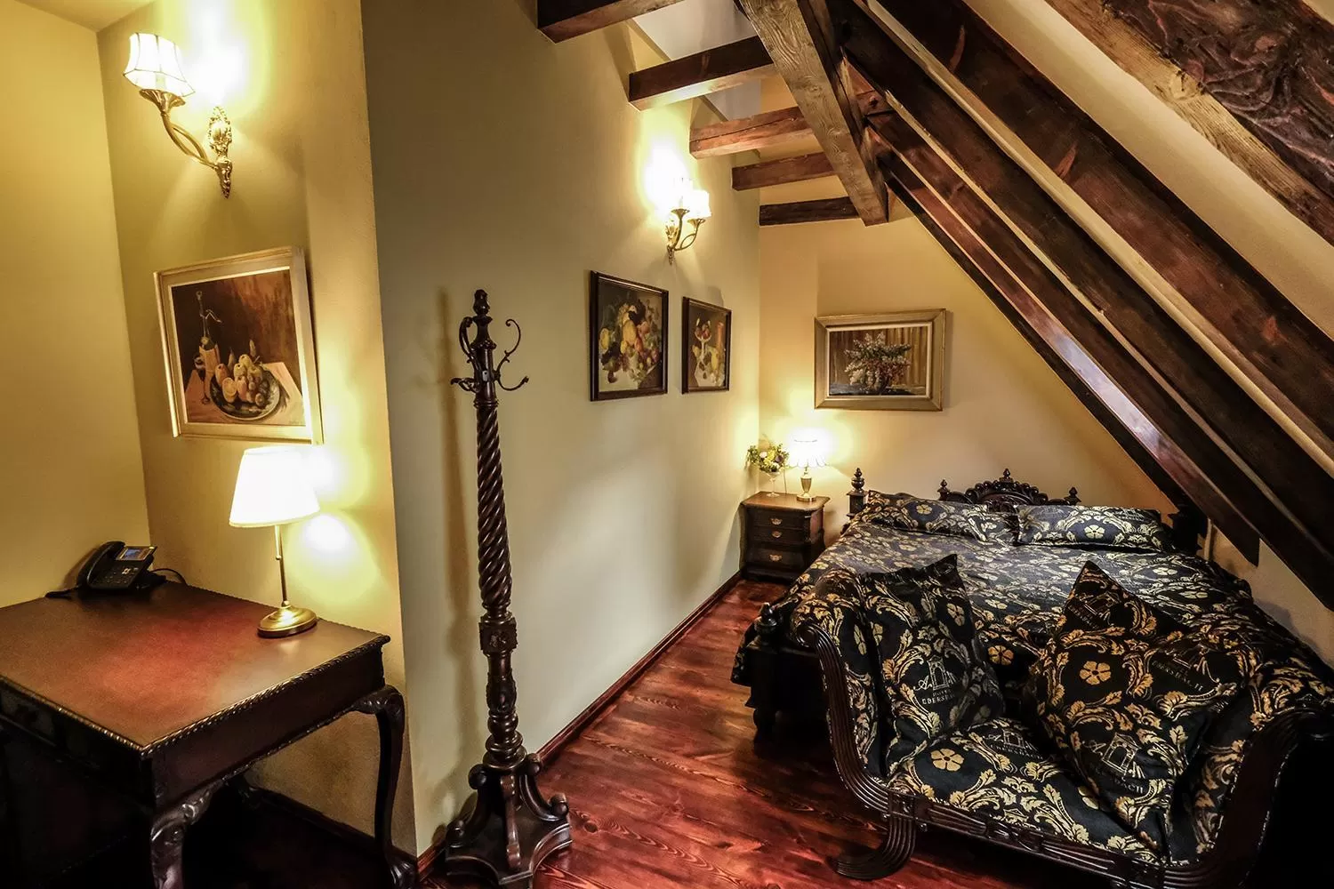 Photo of the whole room, Bed in Hotel Ebersbach