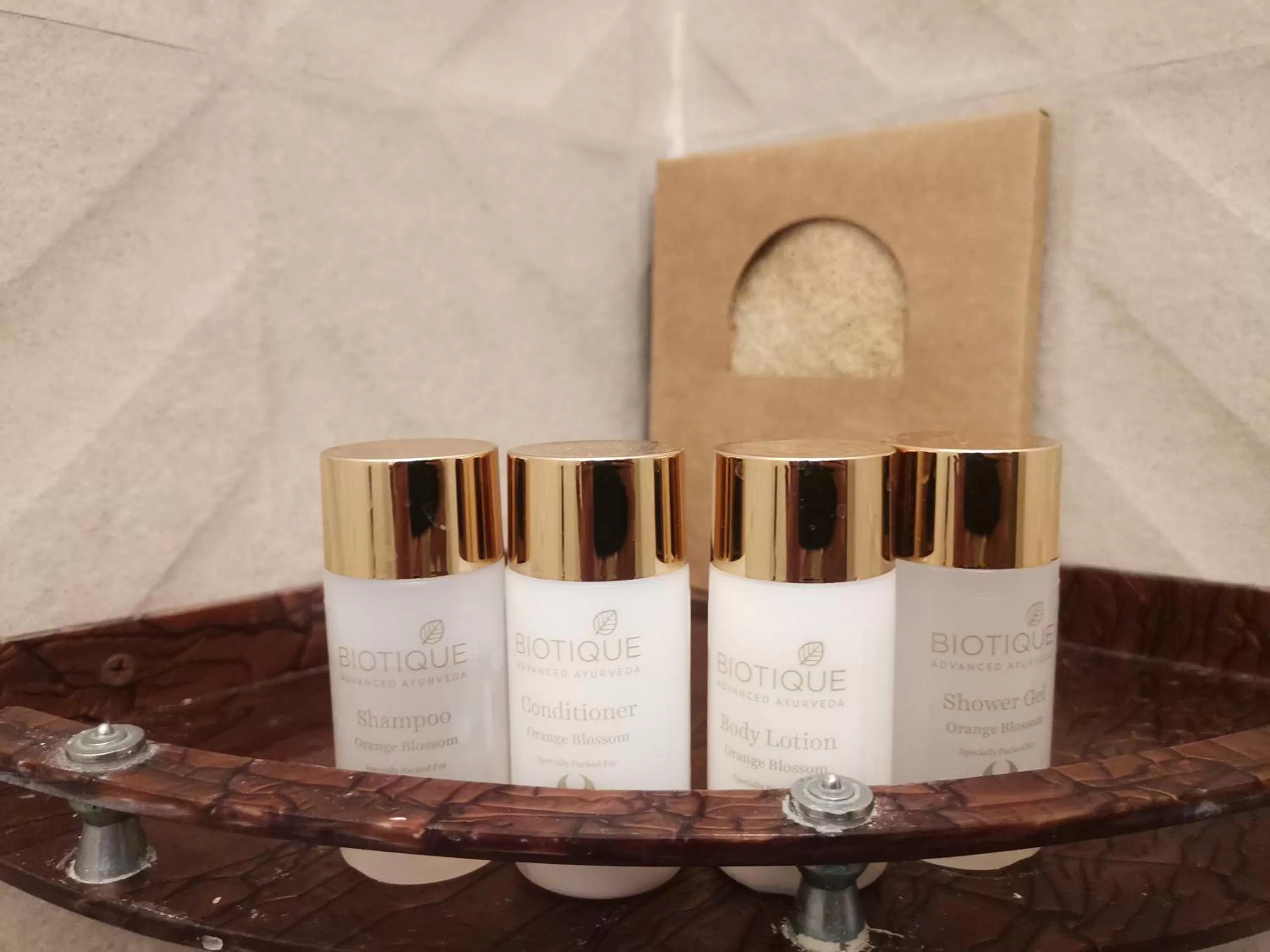 Bathroom in Astroport Sariska Treetop by Eight Continents