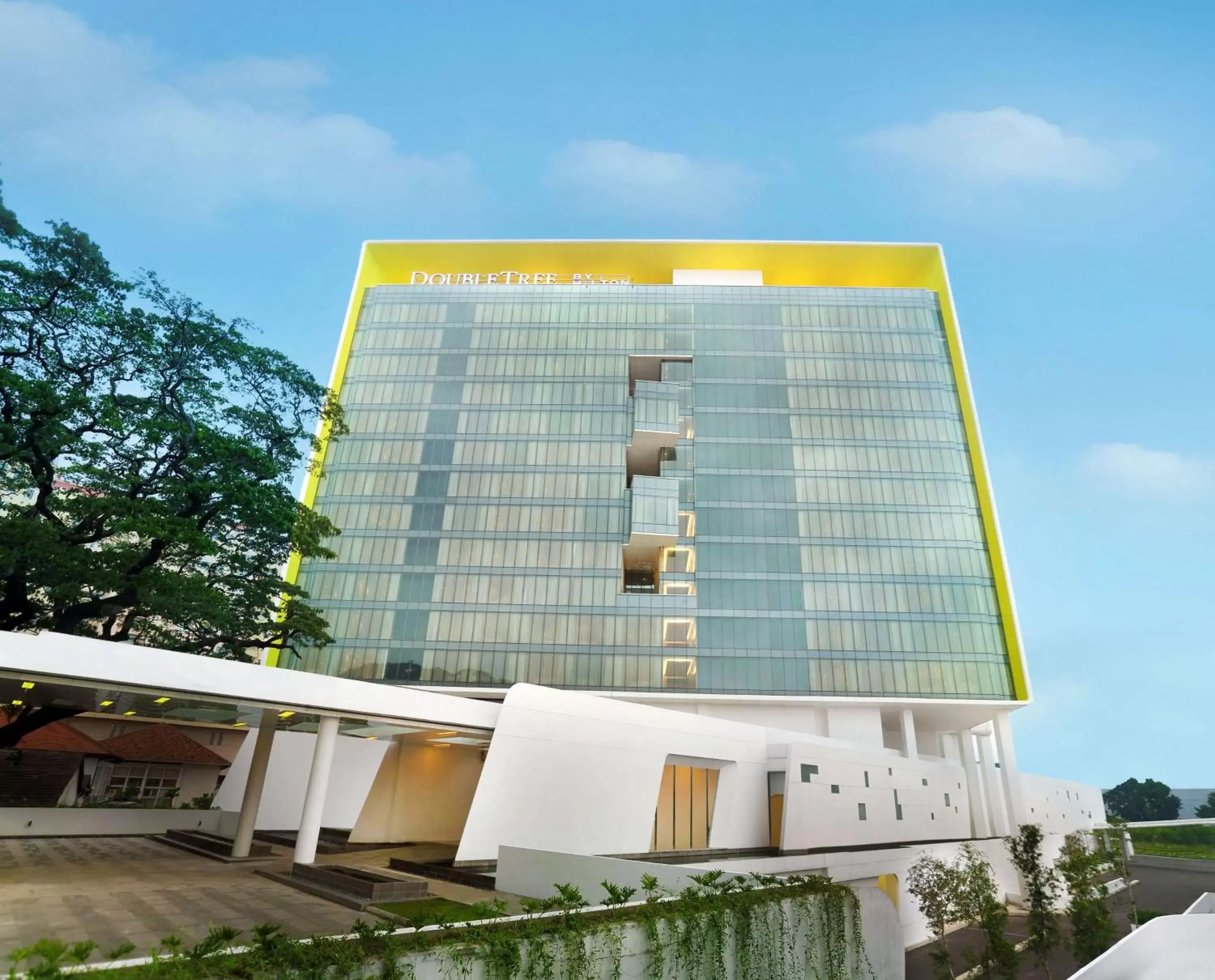 Property Building in DoubleTree by Hilton Jakarta - Diponegoro