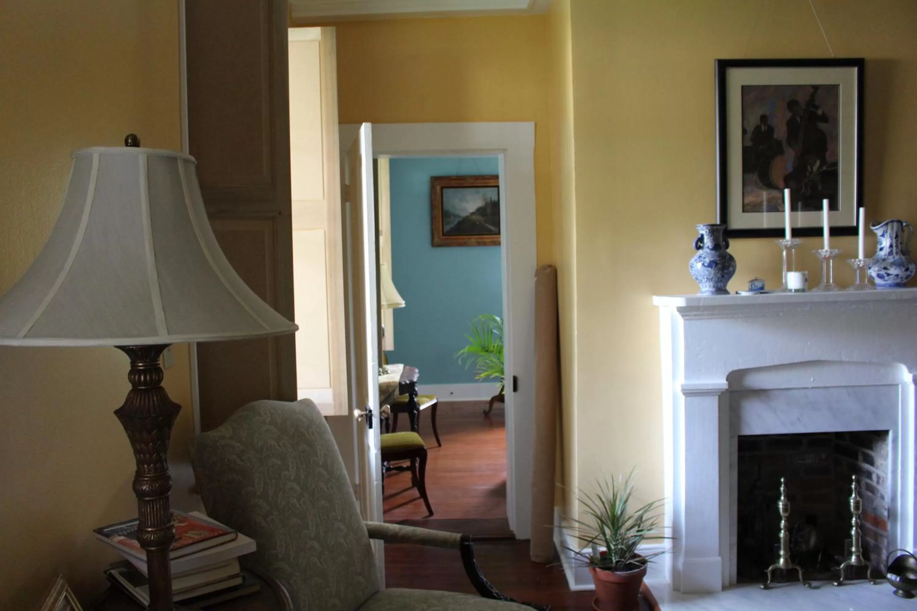 Seating Area in Concord Quarters