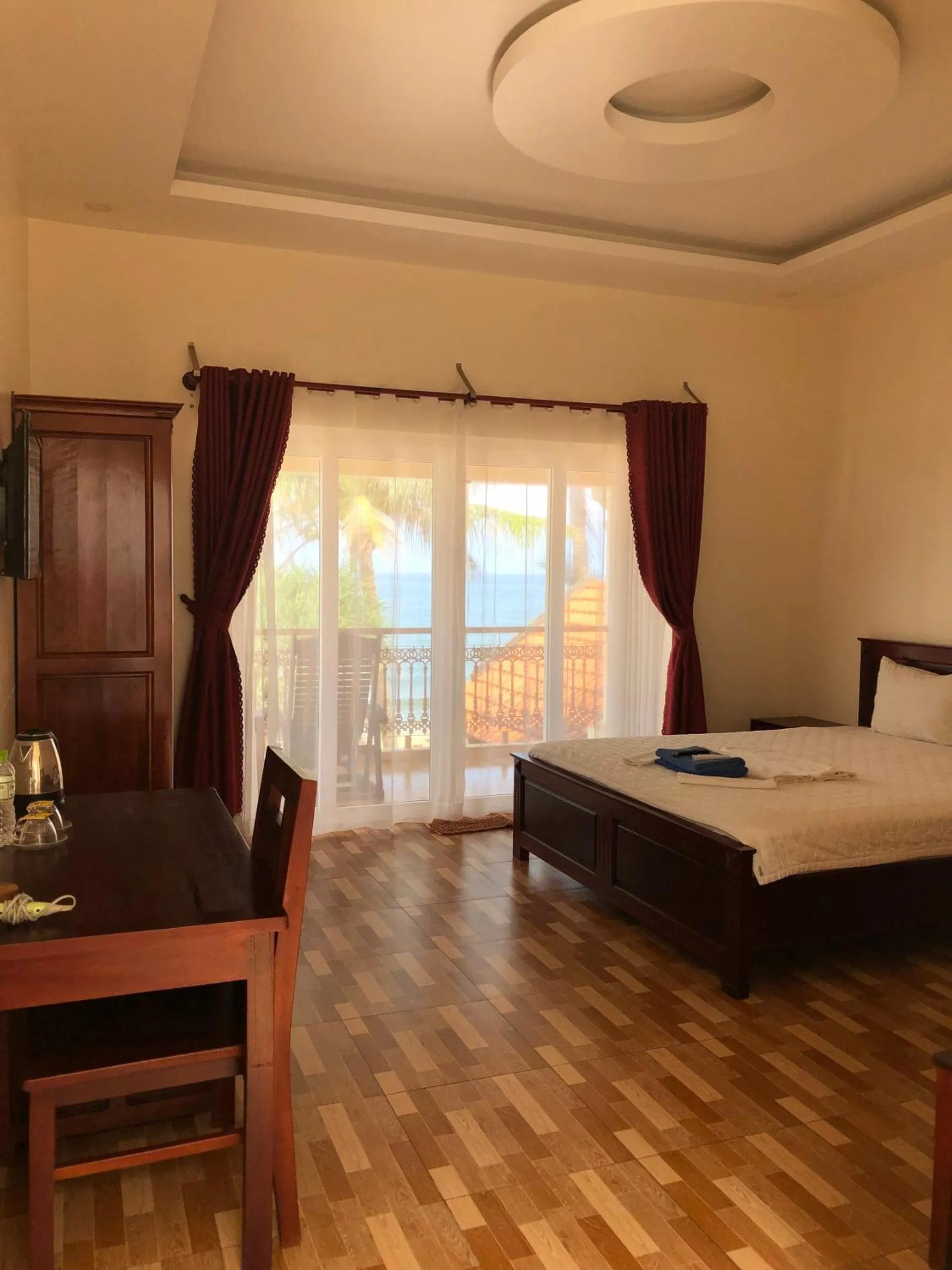 Bedroom, Bed in Phuong Binh House