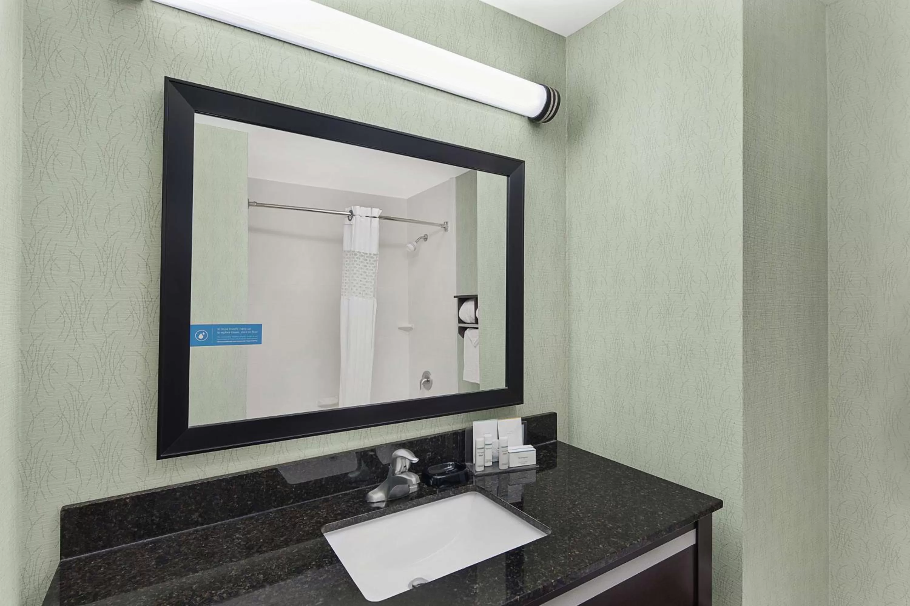 Bathroom in Hampton Inn Atlanta-Town Center/Kennesaw
