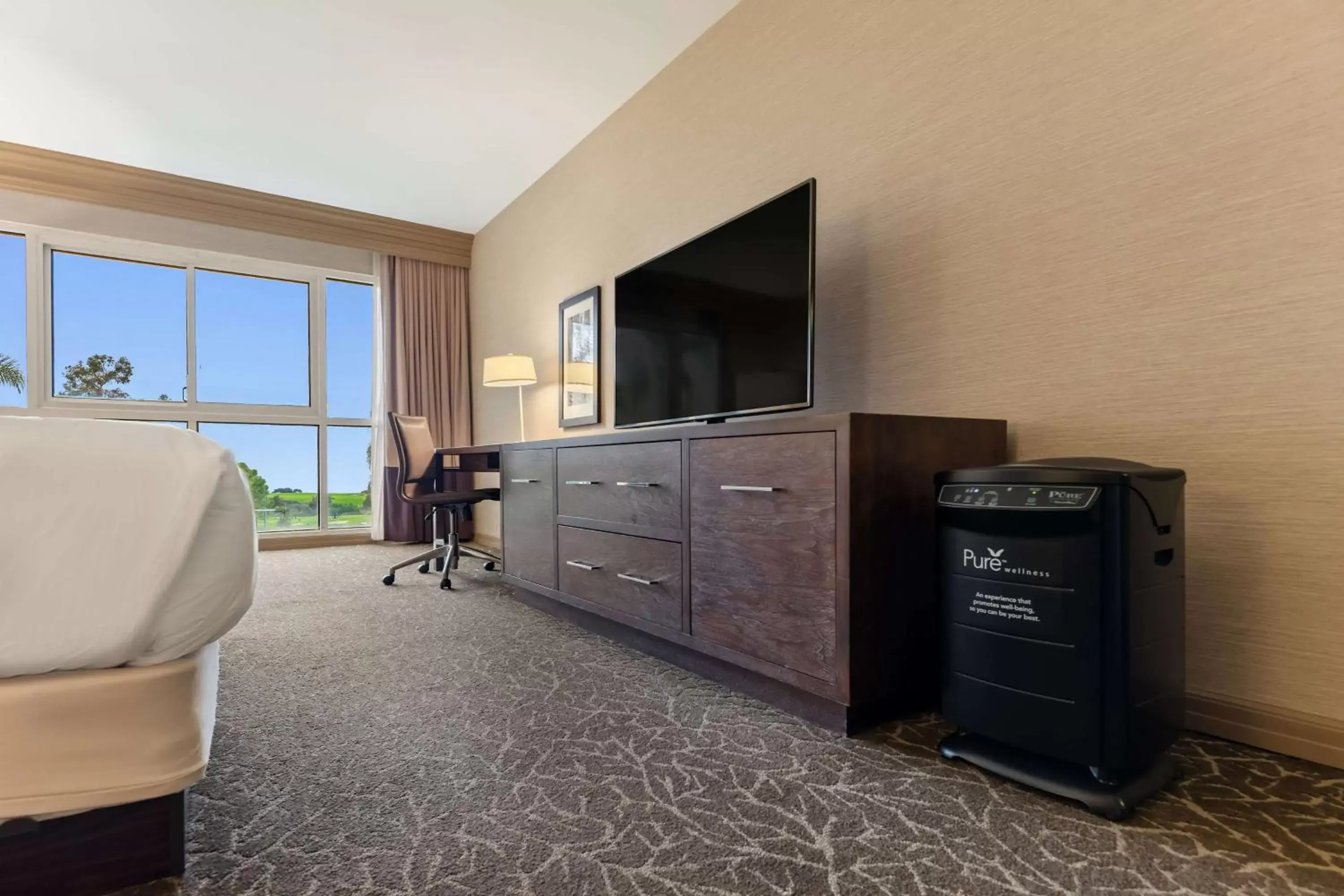 Queen Room with Two Queen Beds - Wellness Room in Hilton La Jolla Torrey Pines Queen Room with Two Queen Beds - Wellness Room in Hilton La Jolla Torrey Pines