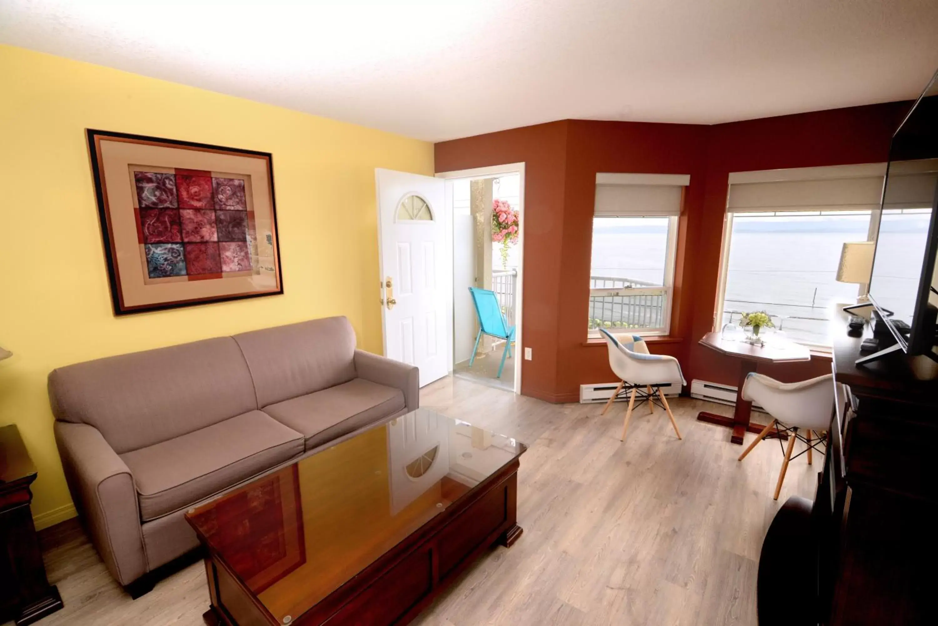 Living room, Seating Area in Casa Grande Inn