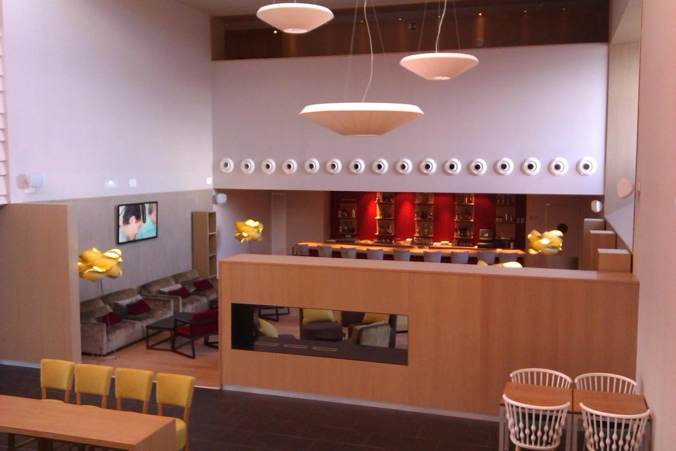 Lounge or bar in Atenea Port Barcelona Mataró