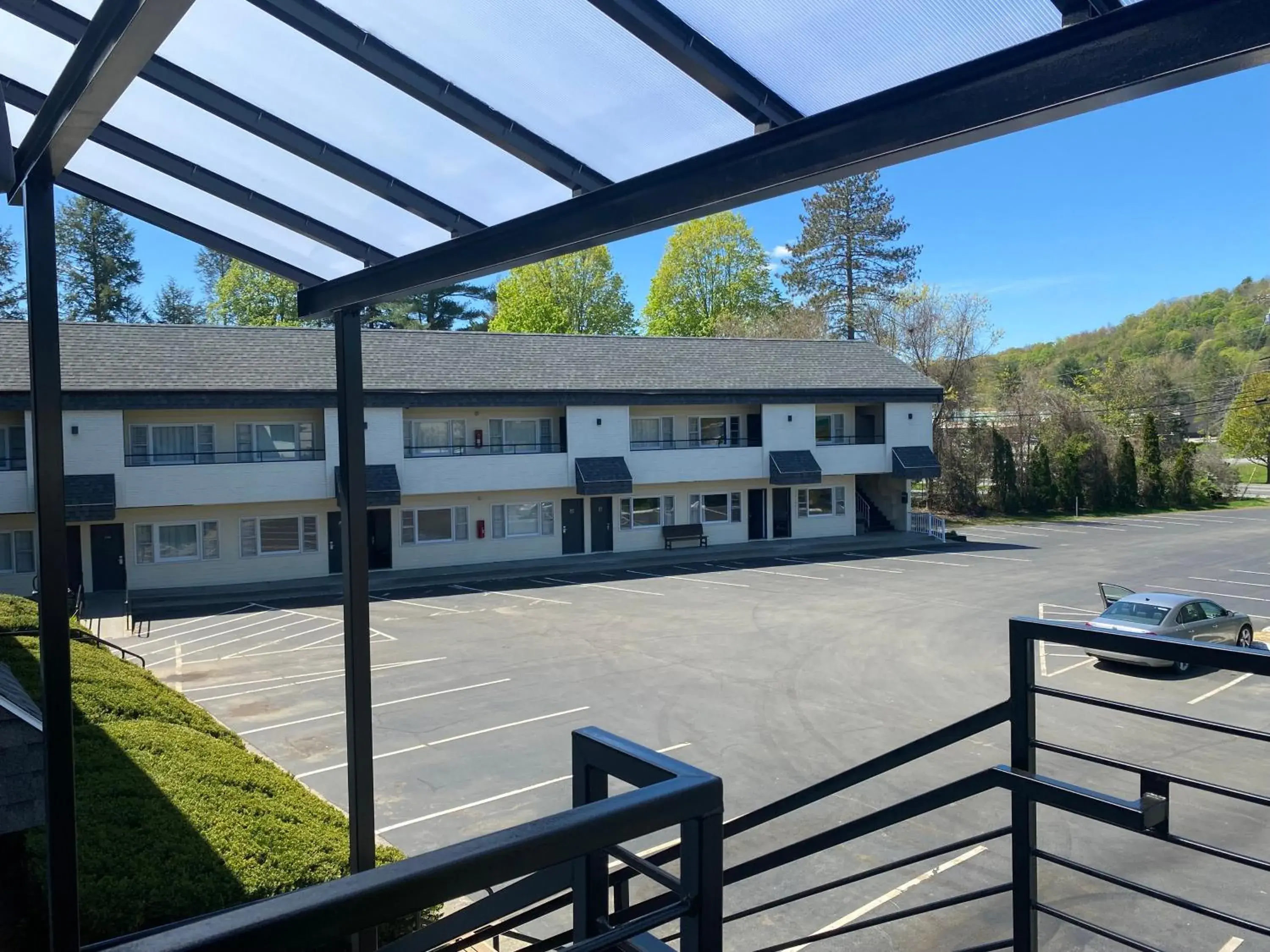 Property Building in The Black Mountain Inn