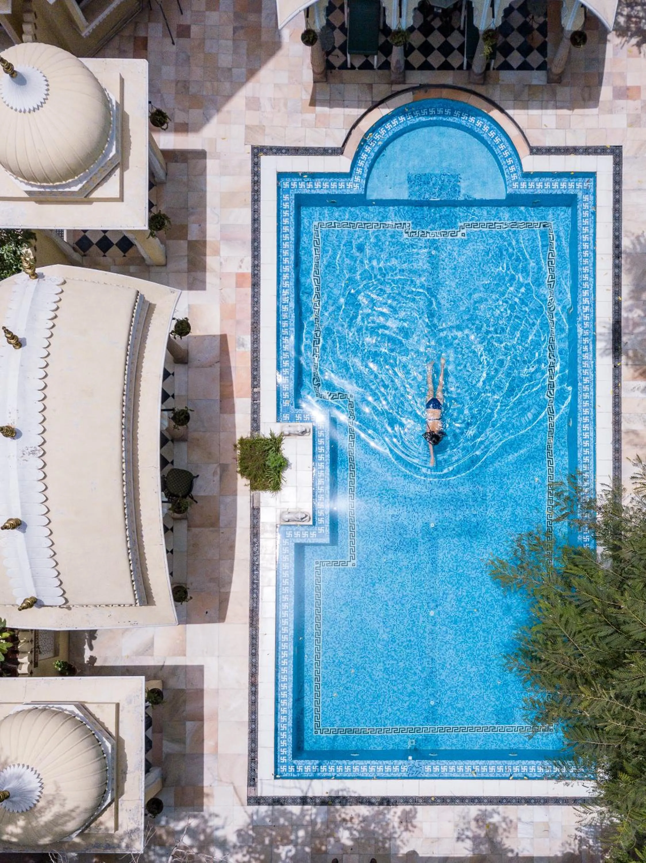 Swimming pool in Alsisar Haveli - Heritage Hotel