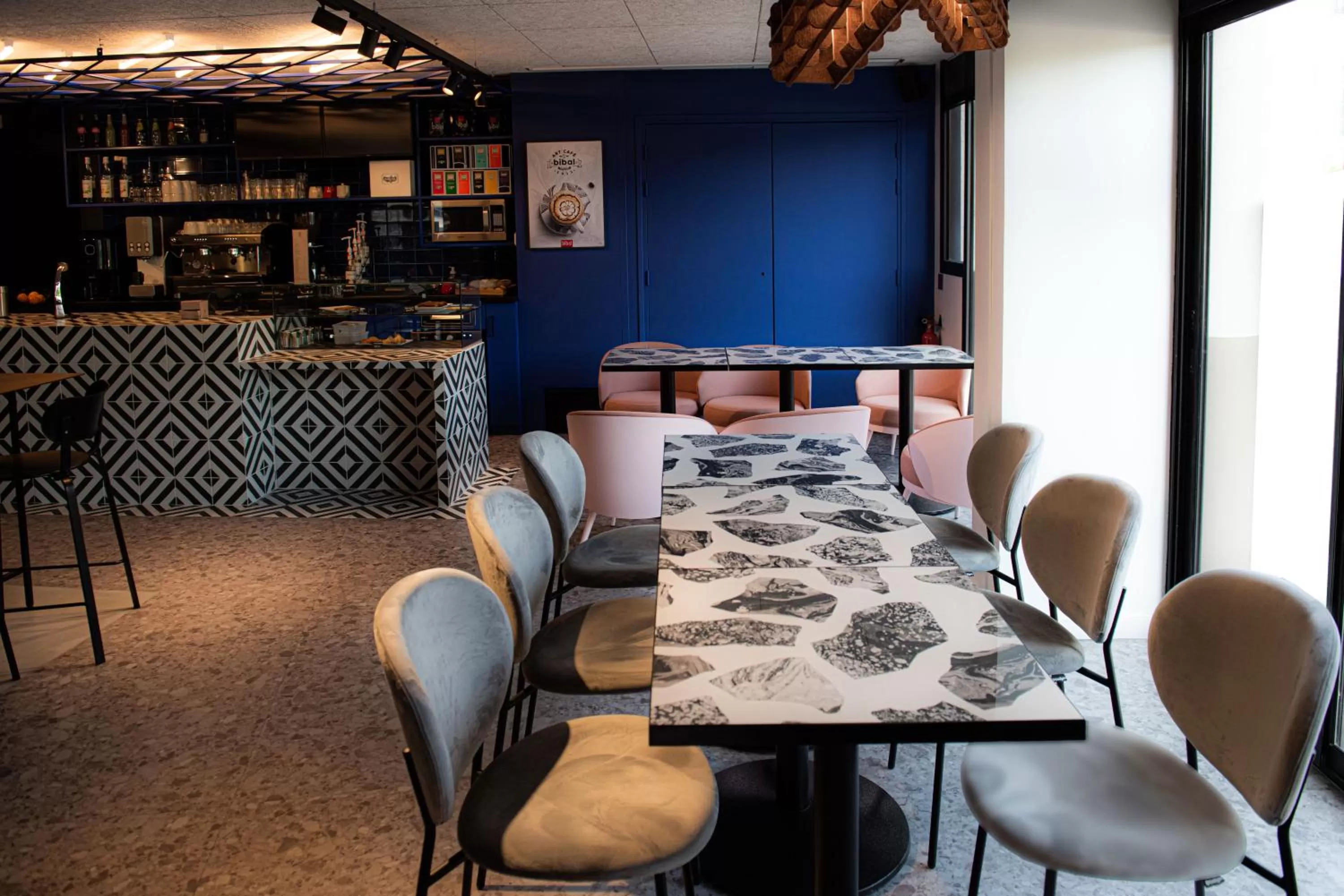 Lounge or bar in Tribe Carcassonne