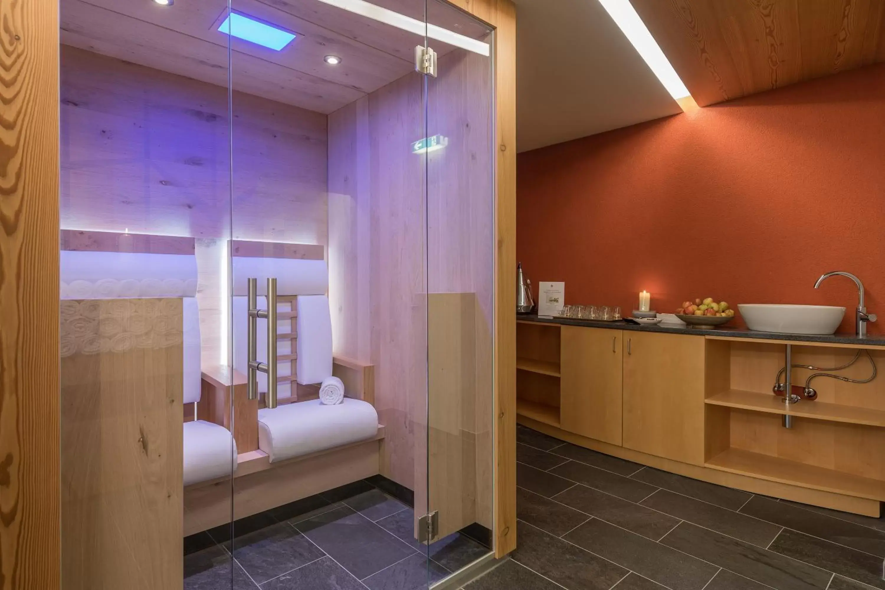 Steam room, Bathroom in Sunstar Hotel Arosa