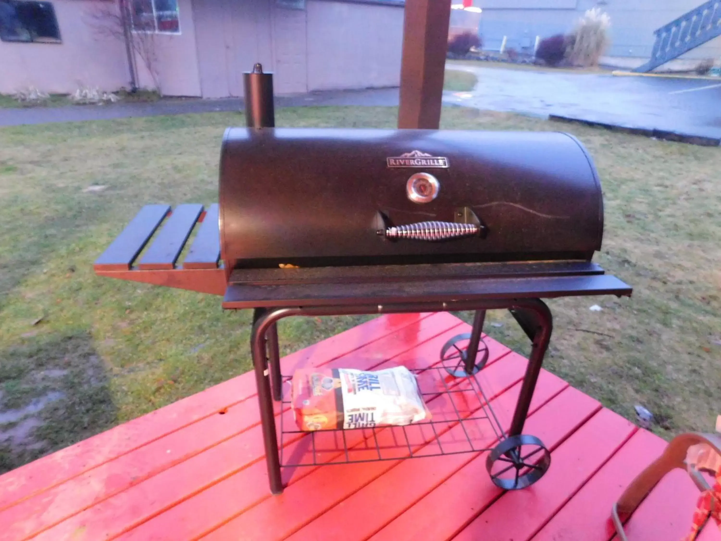 BBQ Facilities in Packwood Inn