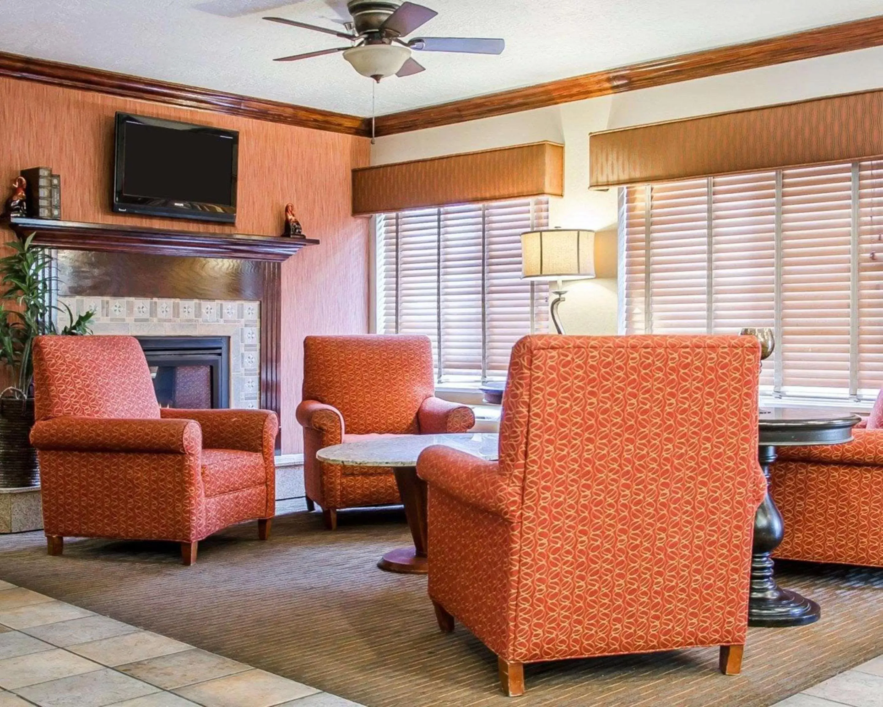 Lobby or reception, Seating Area in Quality Inn & Suites Twin Falls