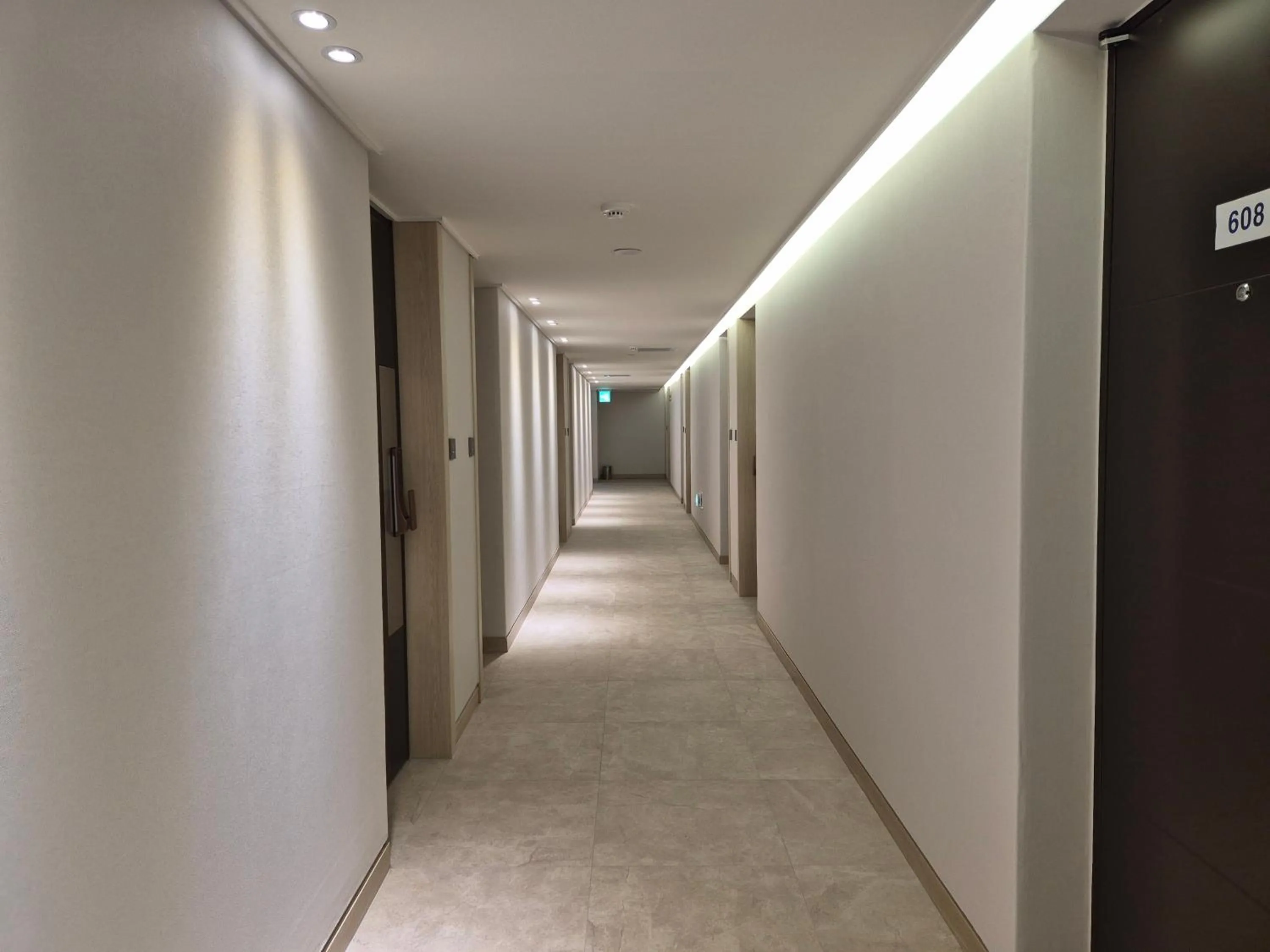 Property building in Gwang Jang Hotel