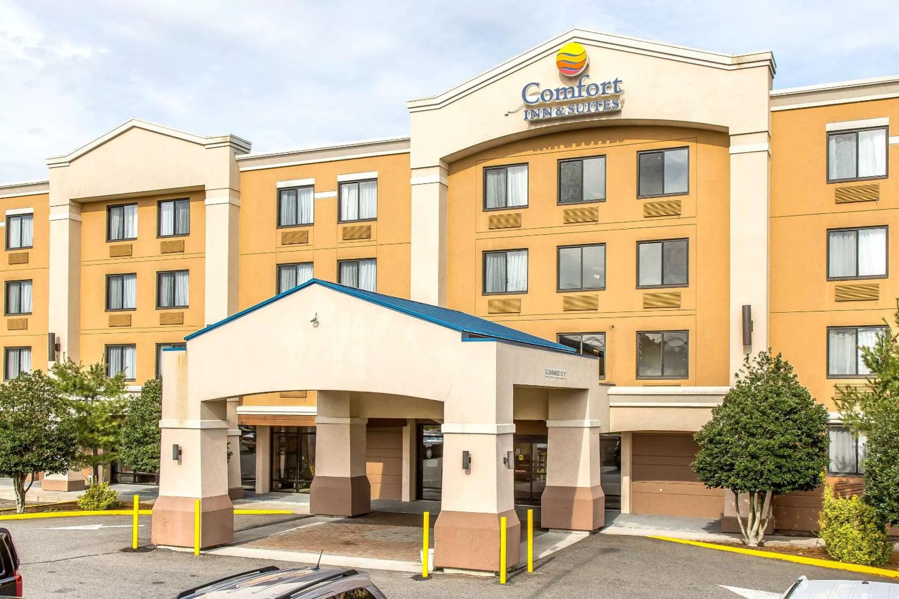 Property building in Comfort Inn & Suites Meriden East